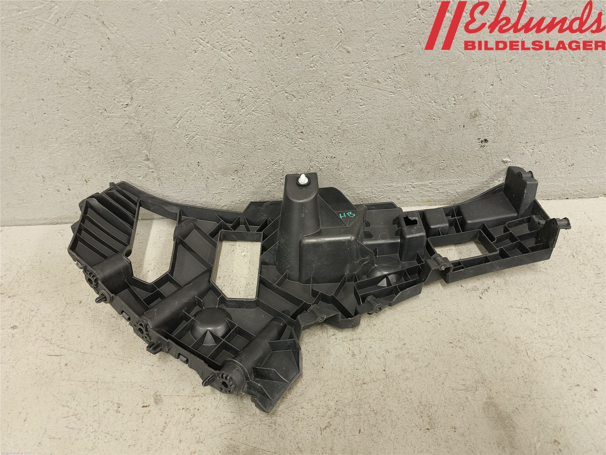 Peugeot 308/E-308 21- Stötfångarfäste Bak Hö