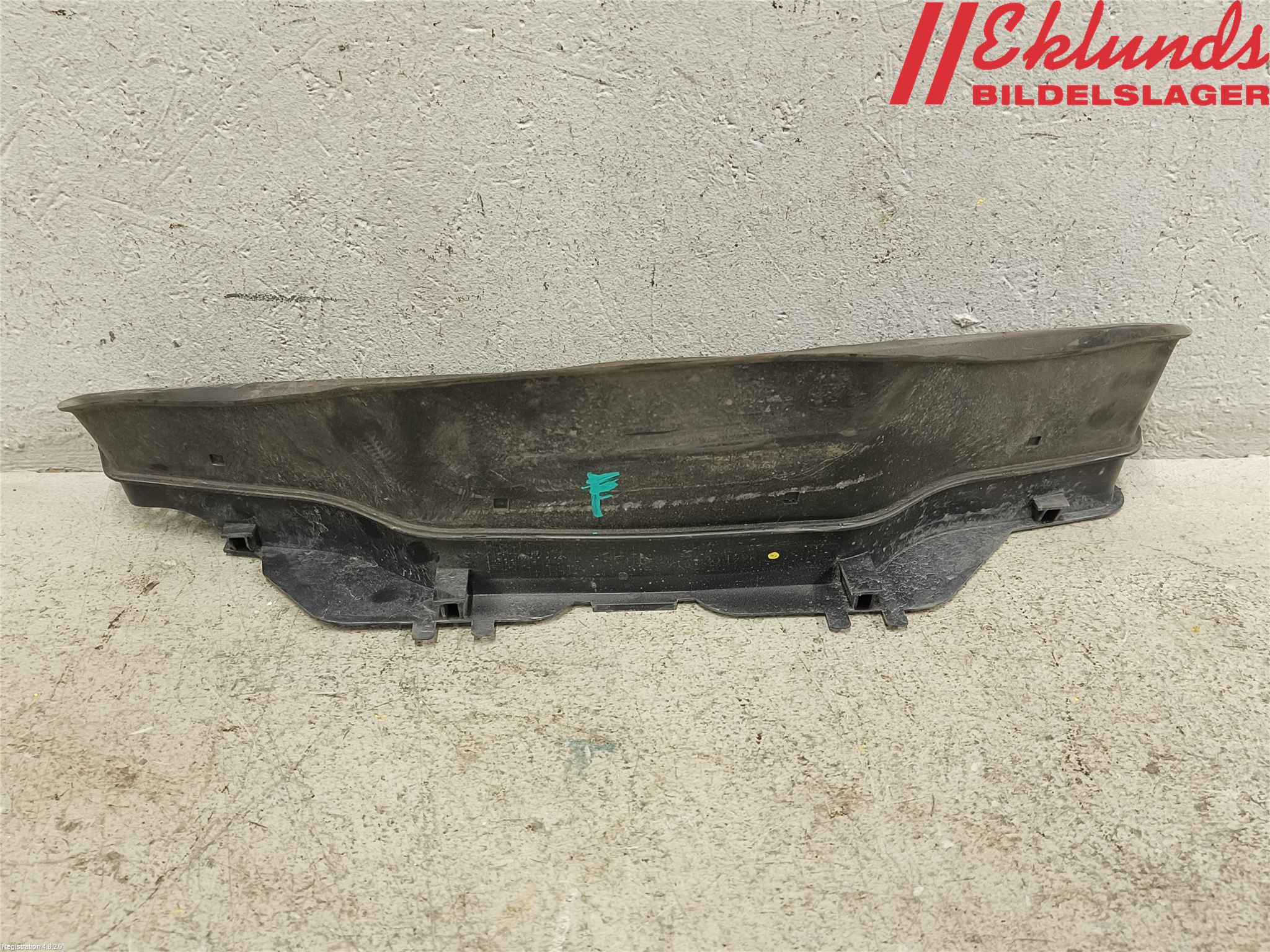 Renault CLIO IV 12-16 Deflektor Plåt-Plast Kylning