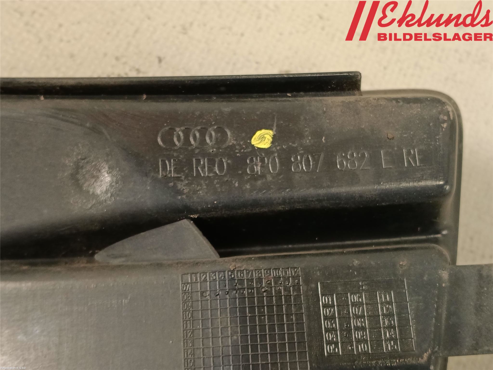 Audi A3/S3 05-13 Dimljussarg Fram