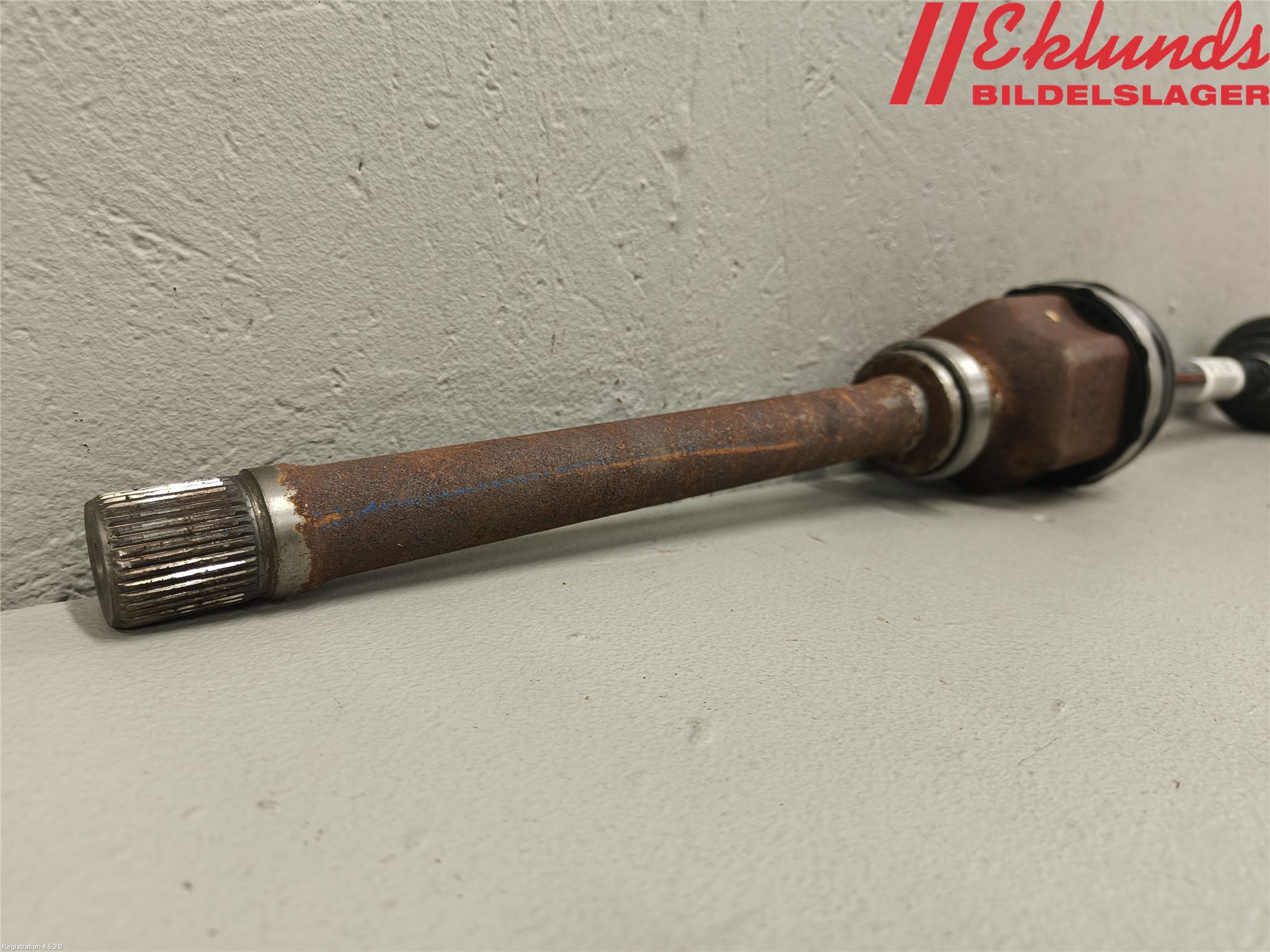 Peugeot 2008/E-2008 20- Drivaxel Fram Höger