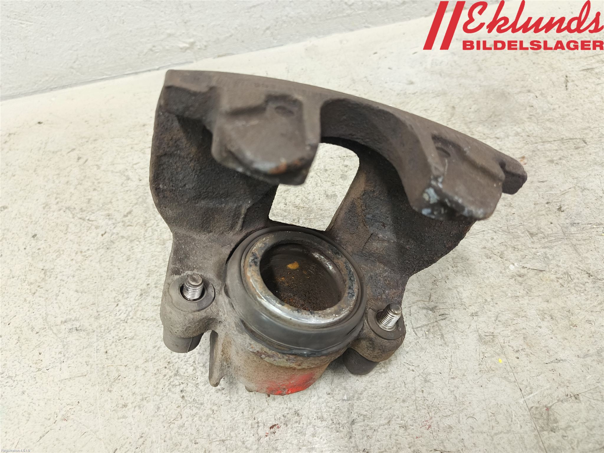 Volvo V70 00-04 Bromsok Fram Vänster