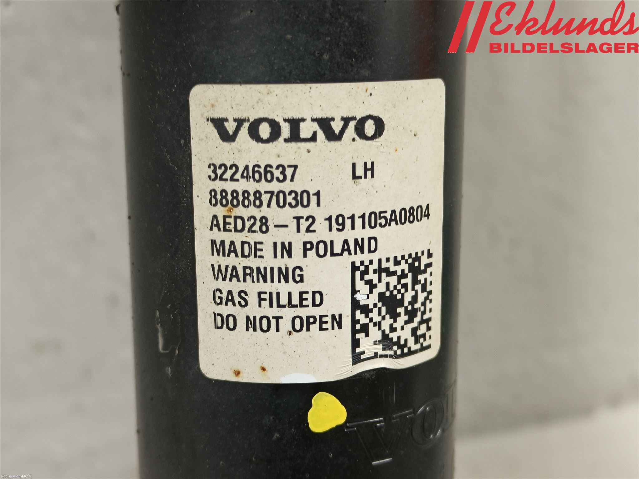 Volvo XC40/RECHARGE 18- Fjäderben Fram Vänster