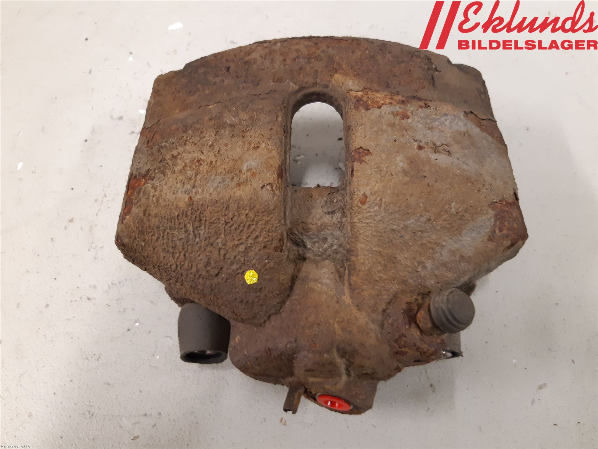 Volkswagen VW PASSAT 11-14 Bromsok Fram Höger