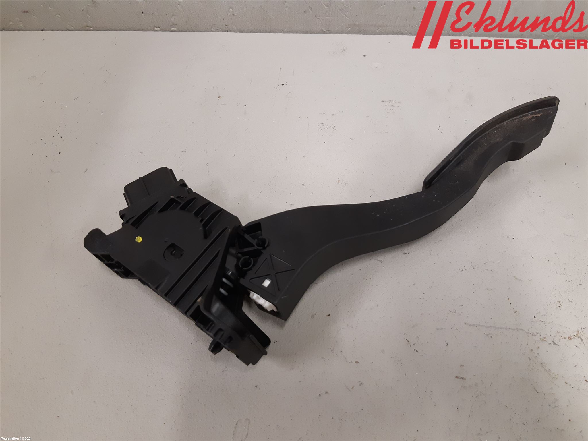 Seat TARRACO 19- Gaspedal