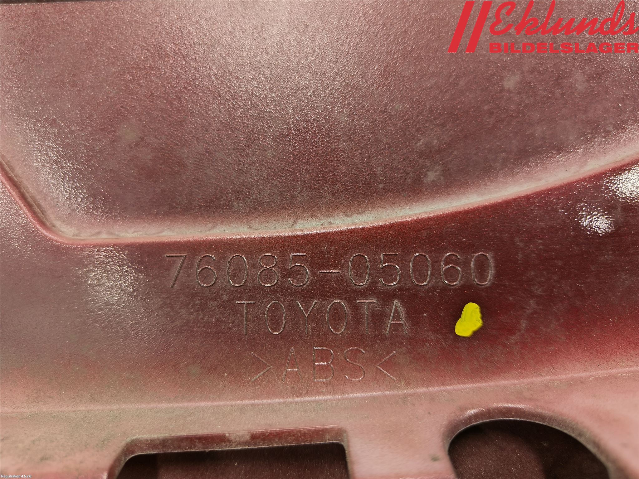 Toyota AVENSIS 09-15 Spoiler Baklucka