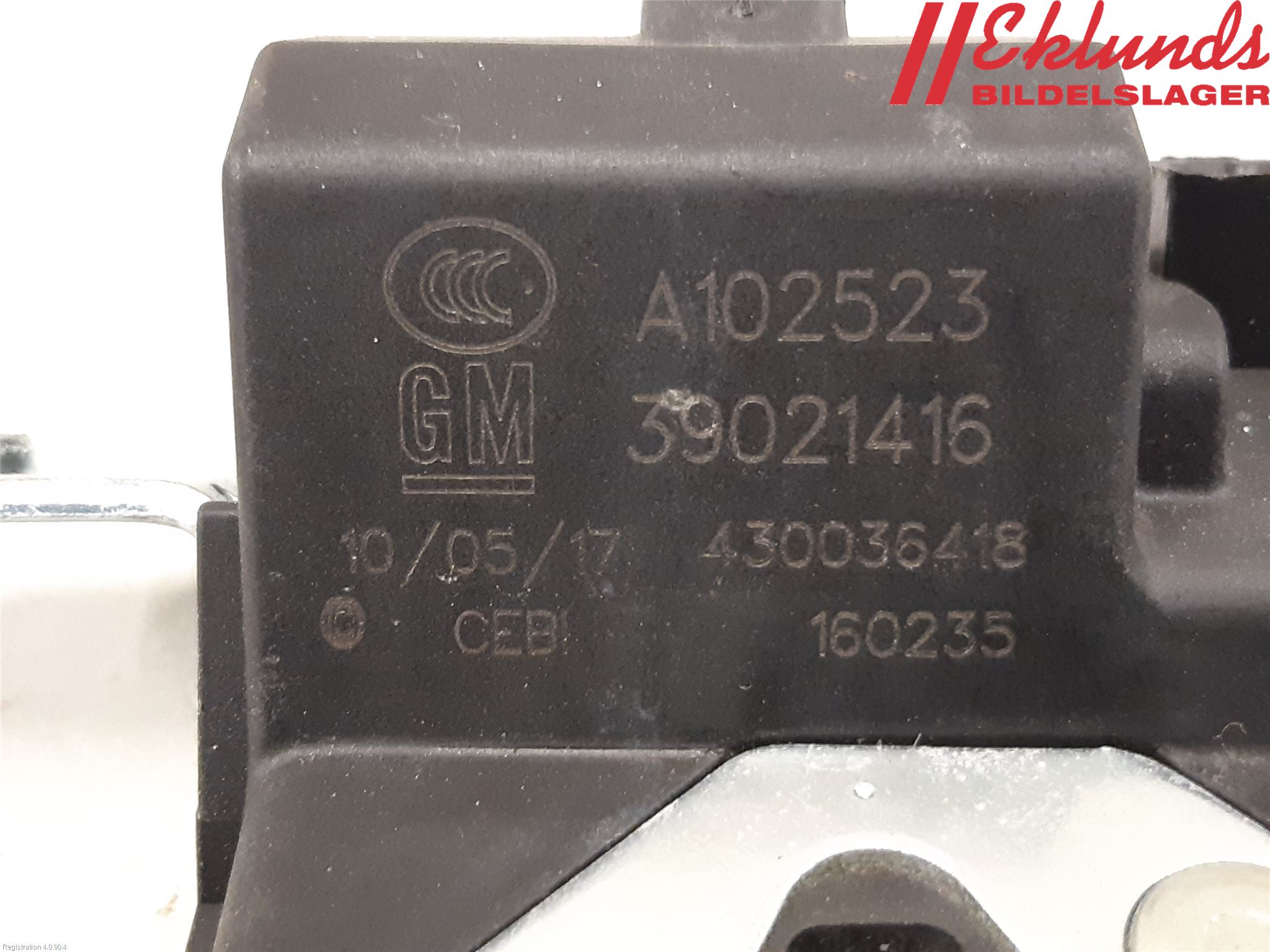 Opel ASTRA K 16-22 Låskista Baklucka