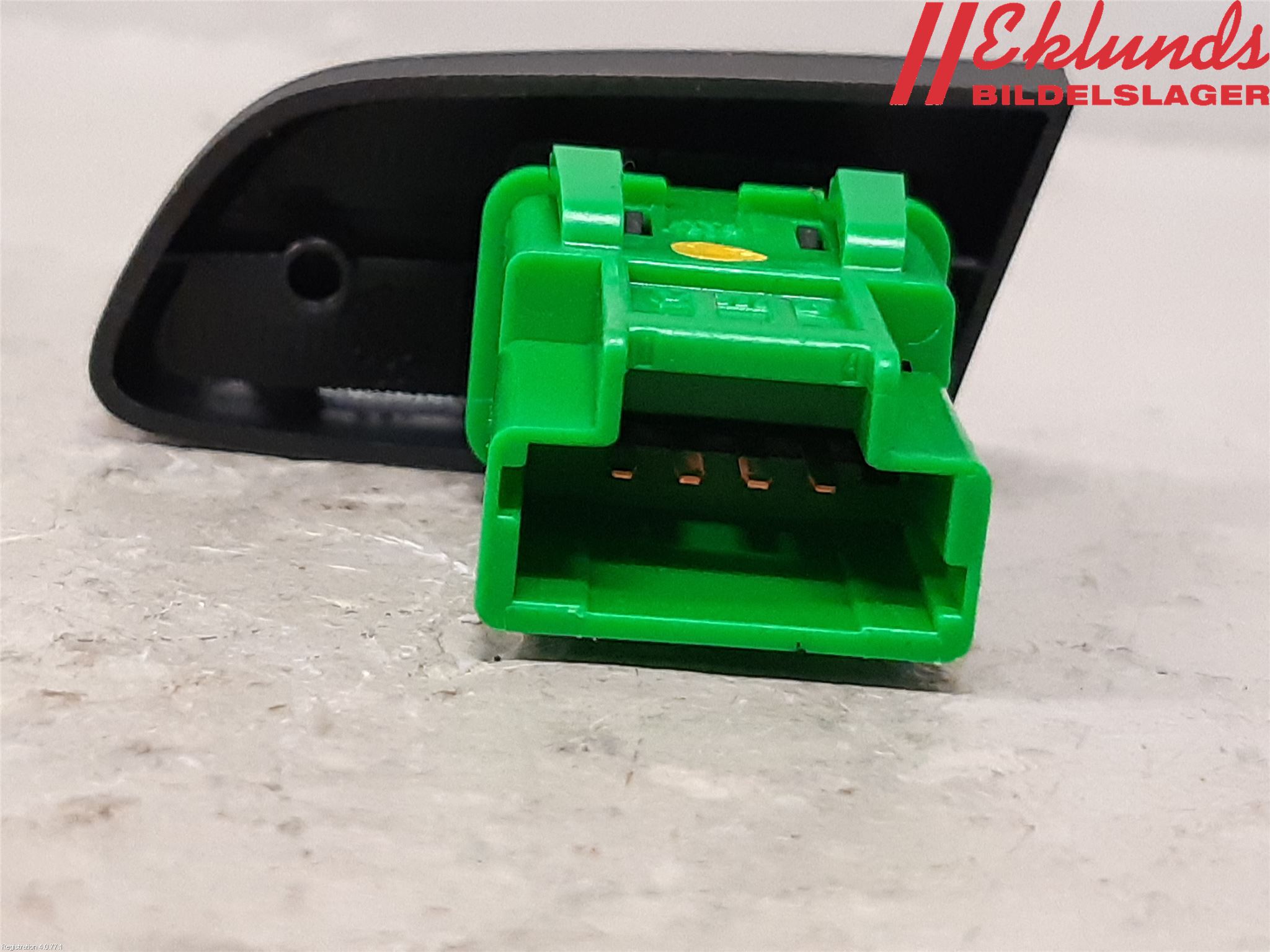 Toyota AYGO 06-14 Strömställare Elruta