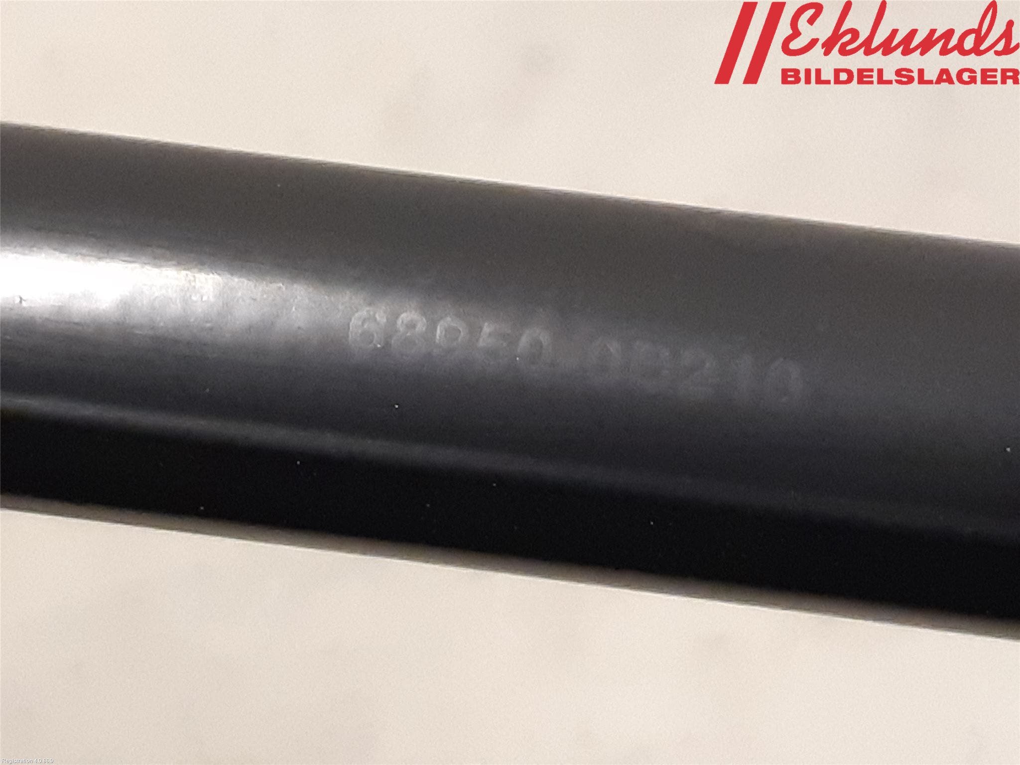 Toyota YARIS XP130 15-20 Gasfjäder Baklucka