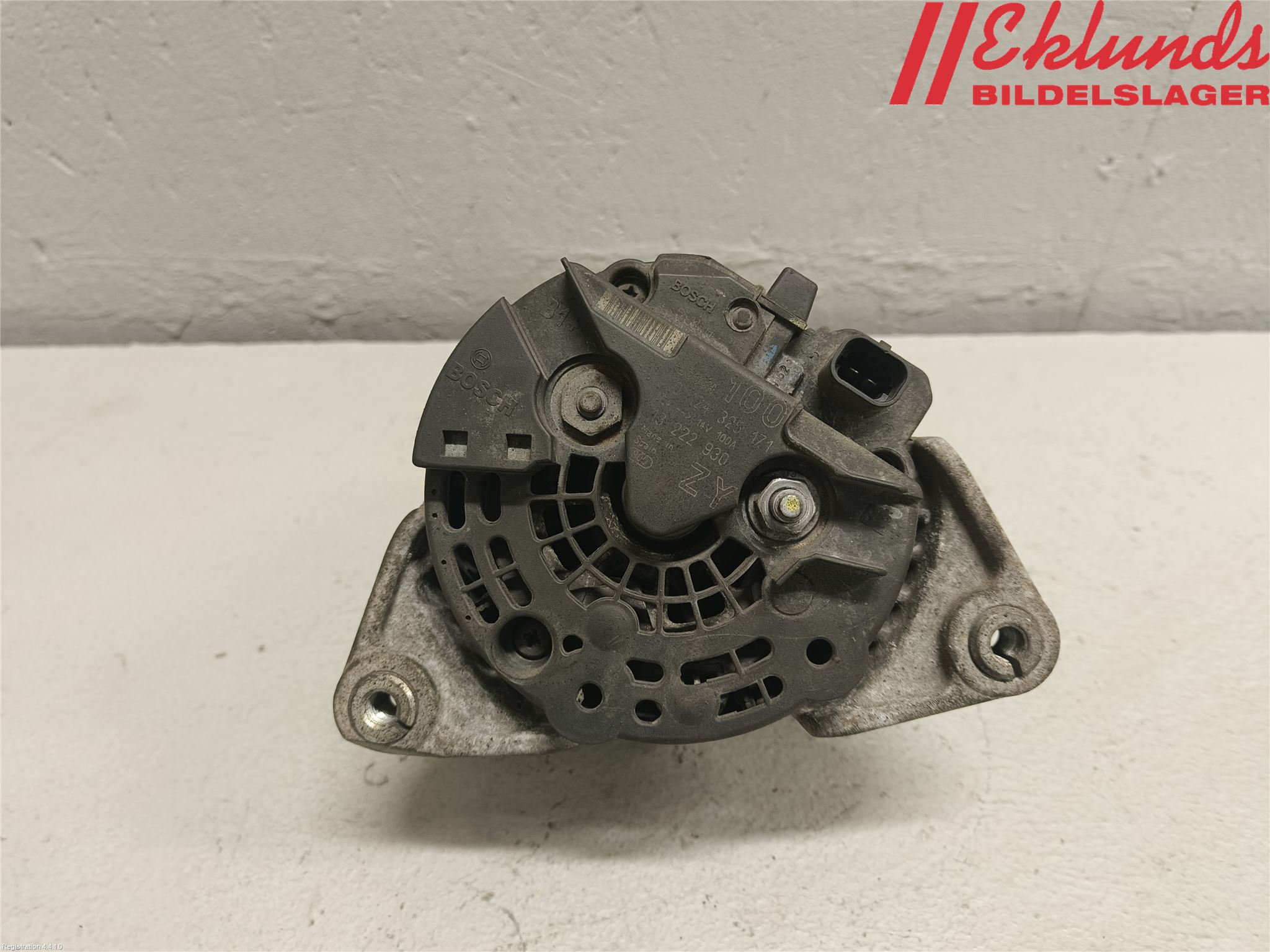 Opel CORSA D 07-14 Generator