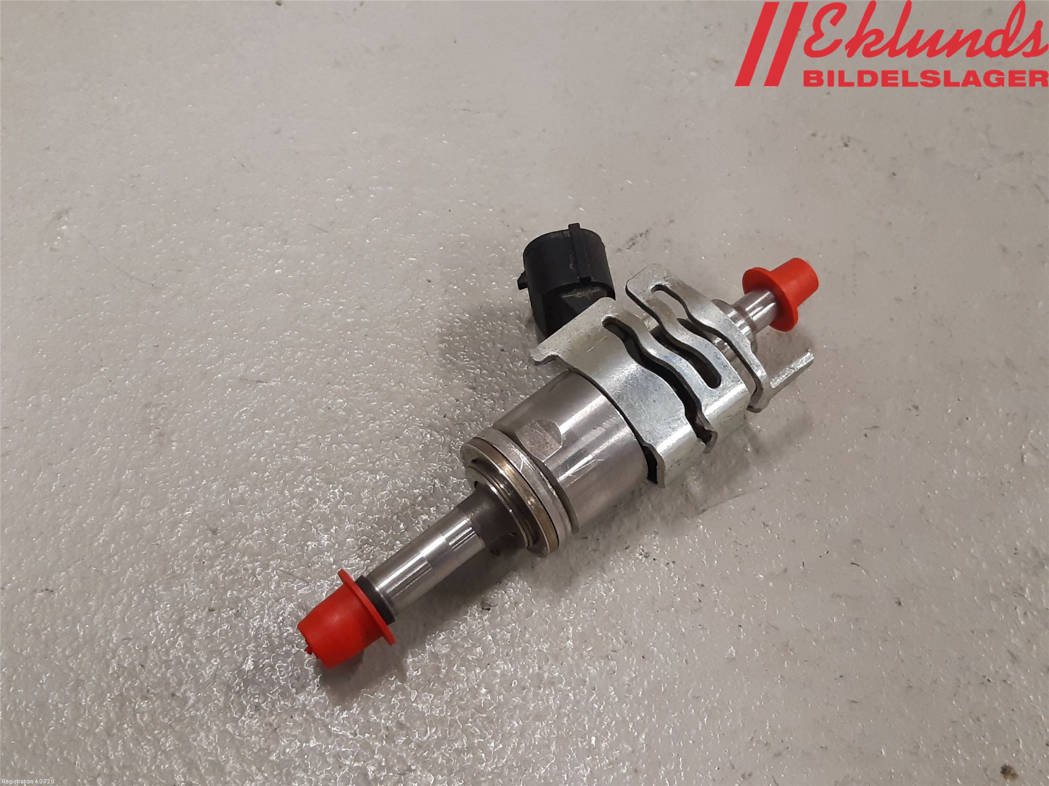 Toyota RAV4 19- Injspridare