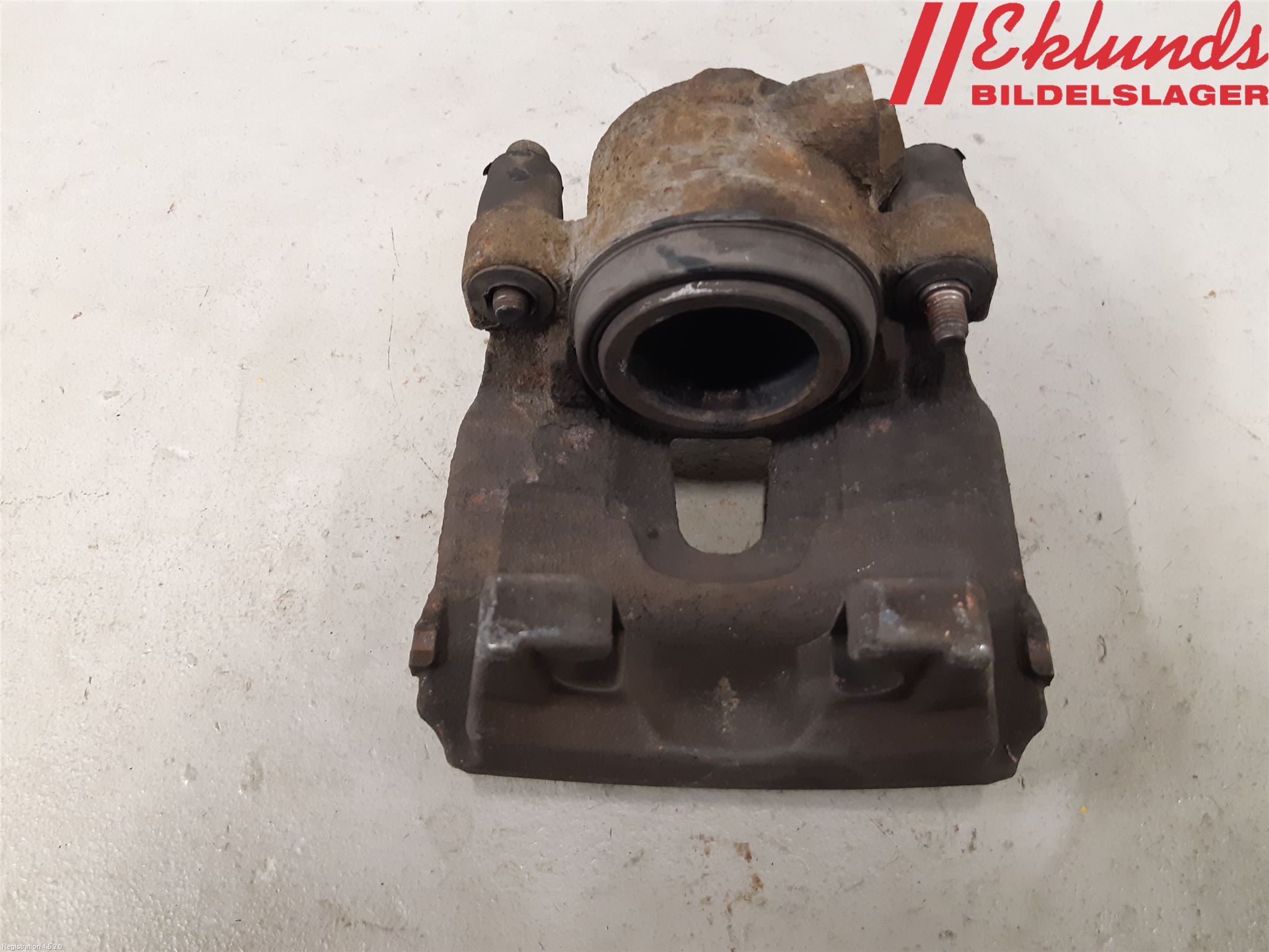 Volvo V90 17->> Bromsok Fram Höger