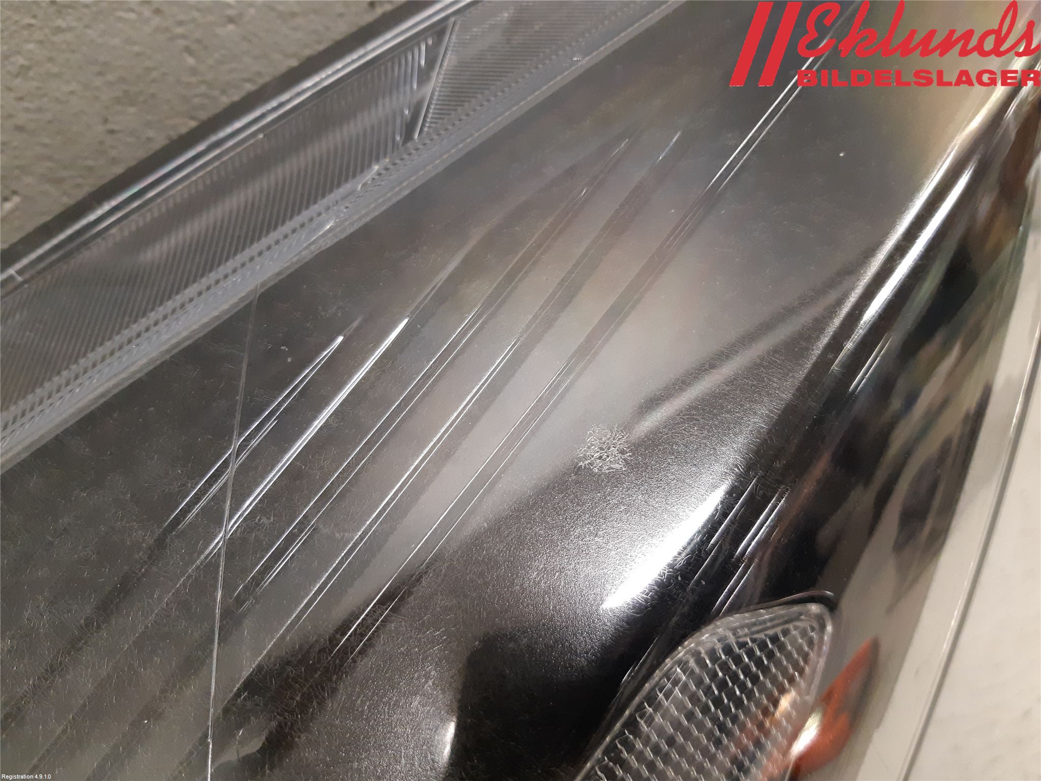 Ford KUGA 17-19 Strålkastare Vänster