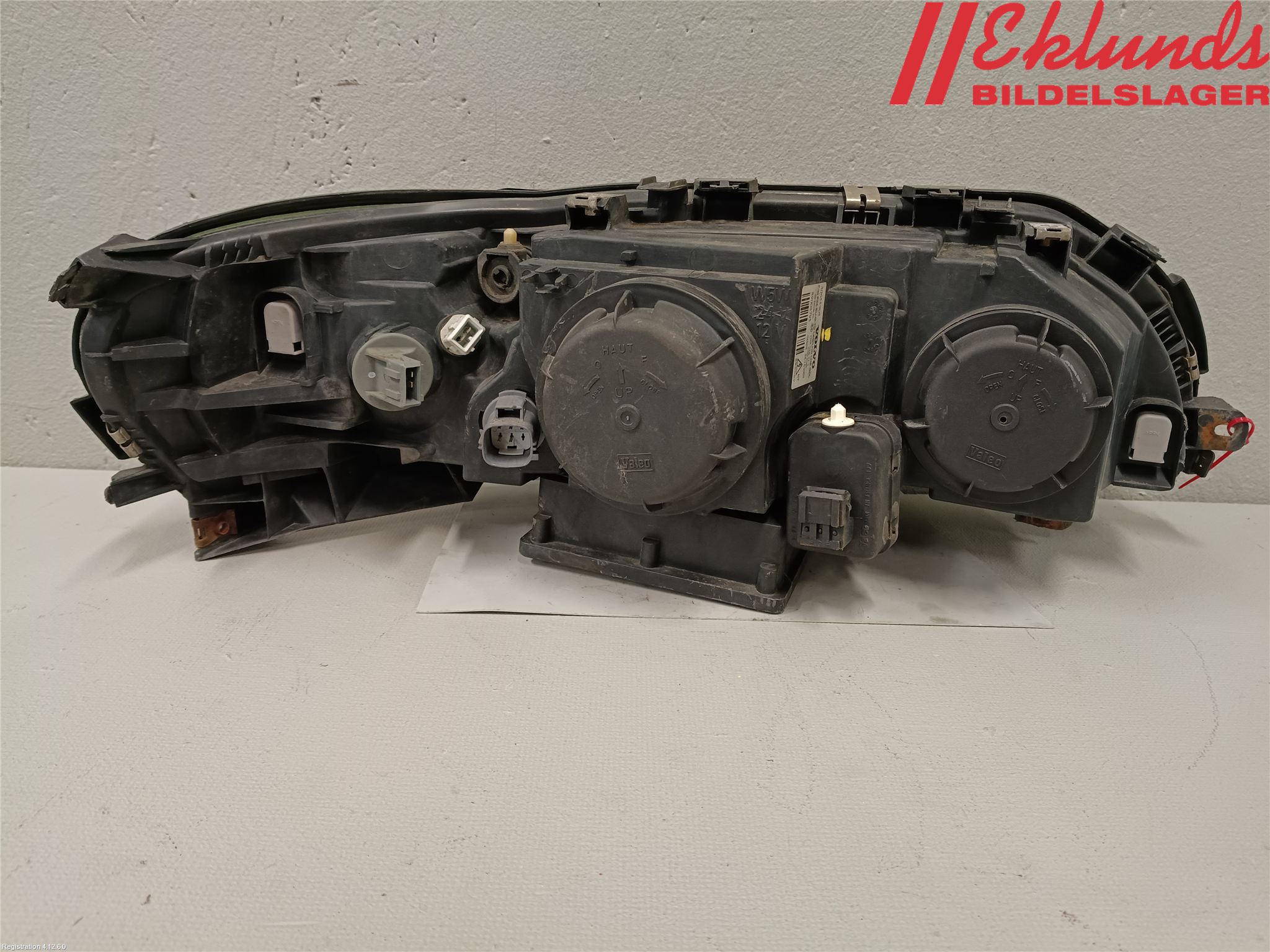 Volvo V70 05-08 Strålkastare Vänster