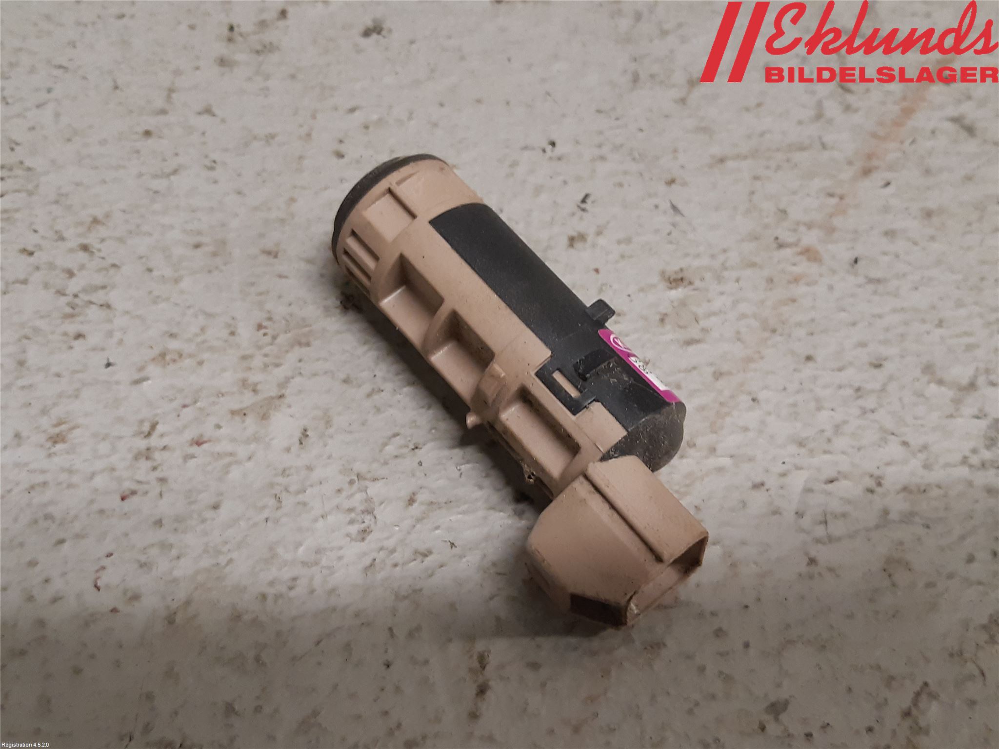 Kia CEED 06-12 Parkeringshjälp Backsensor