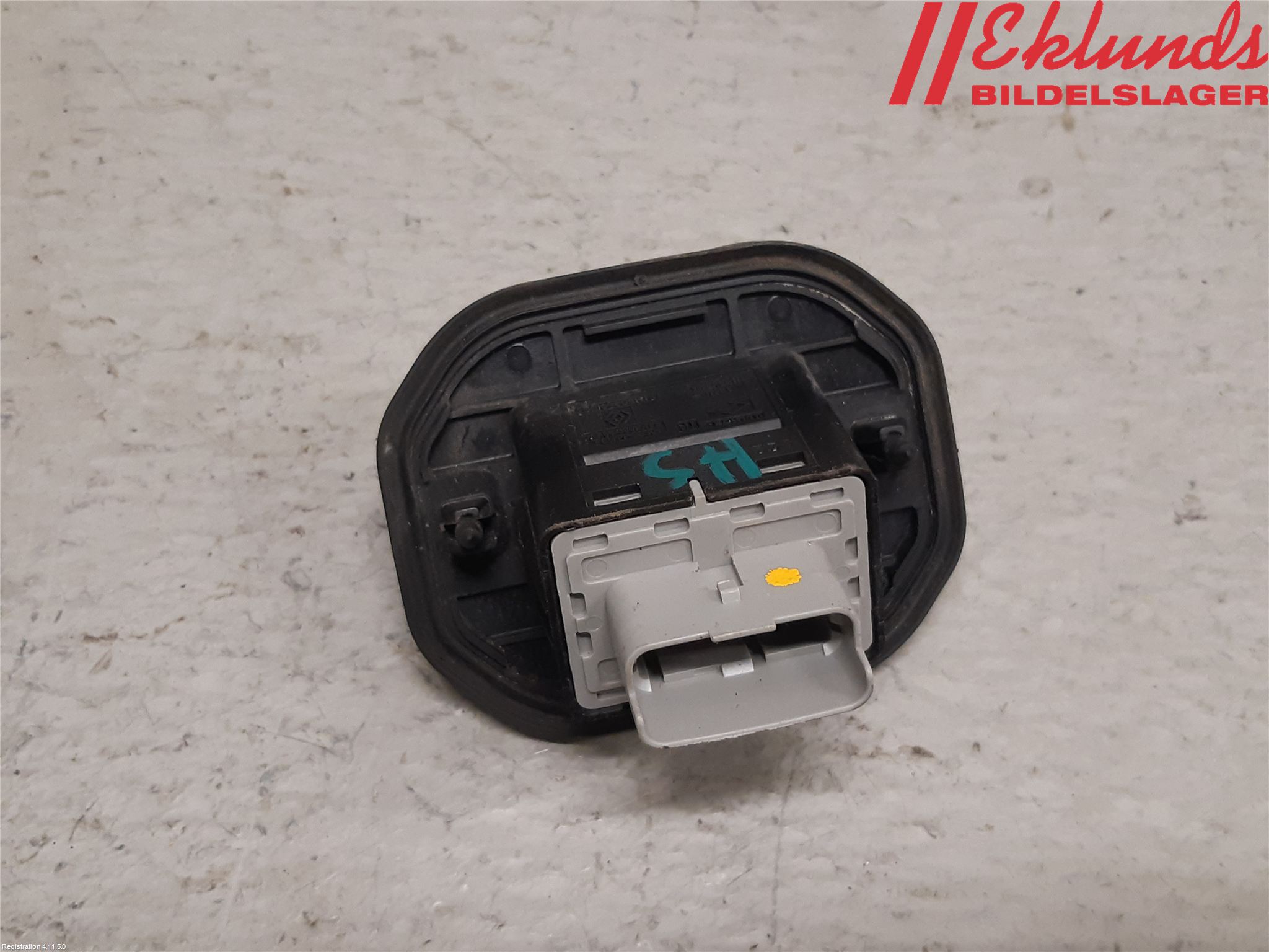 Renault TRAFIC/E-TECH 15- Centrallåskontakt Vid Lås