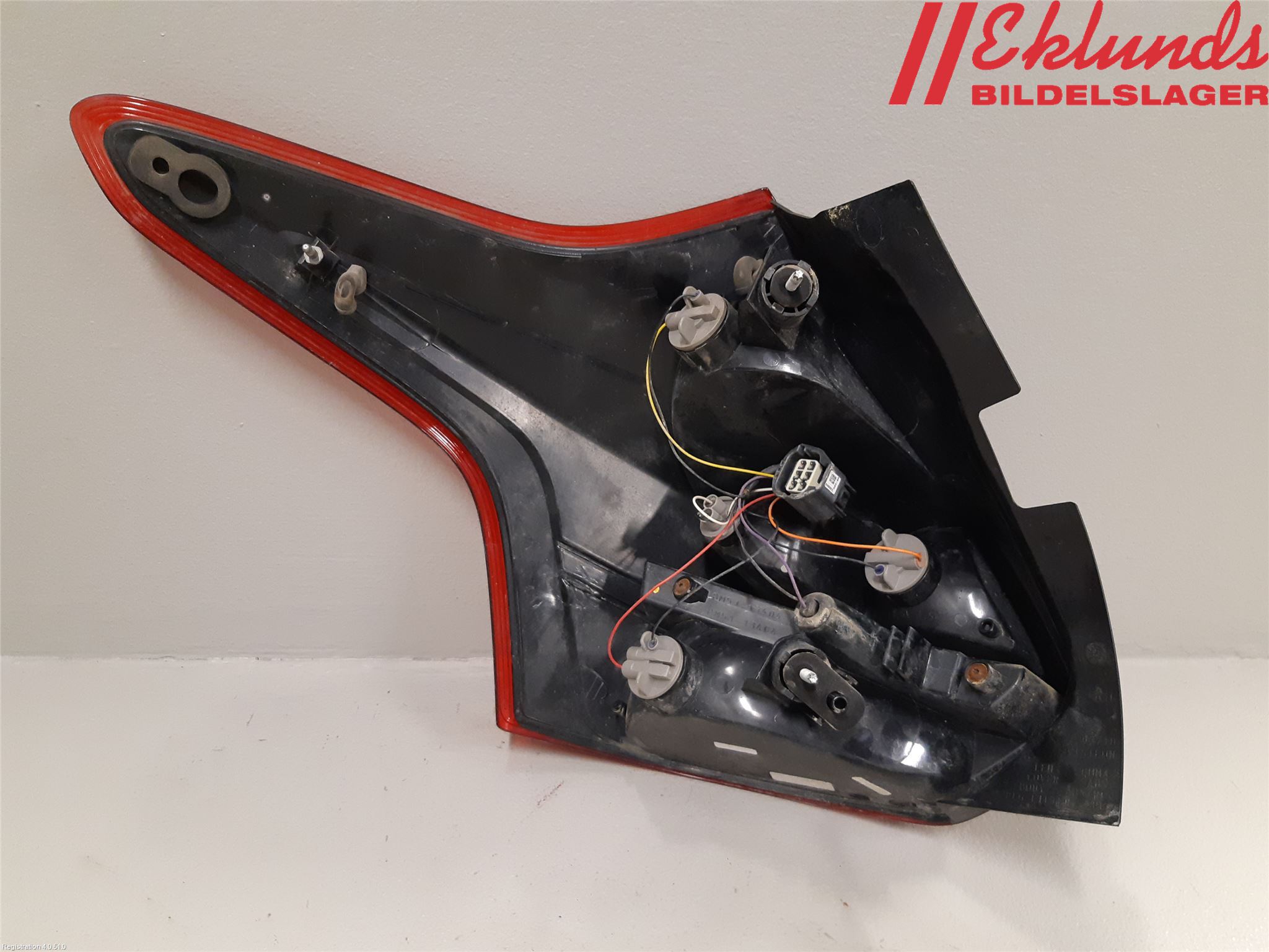 Ford FOCUS 11-14 Bakljus Höger