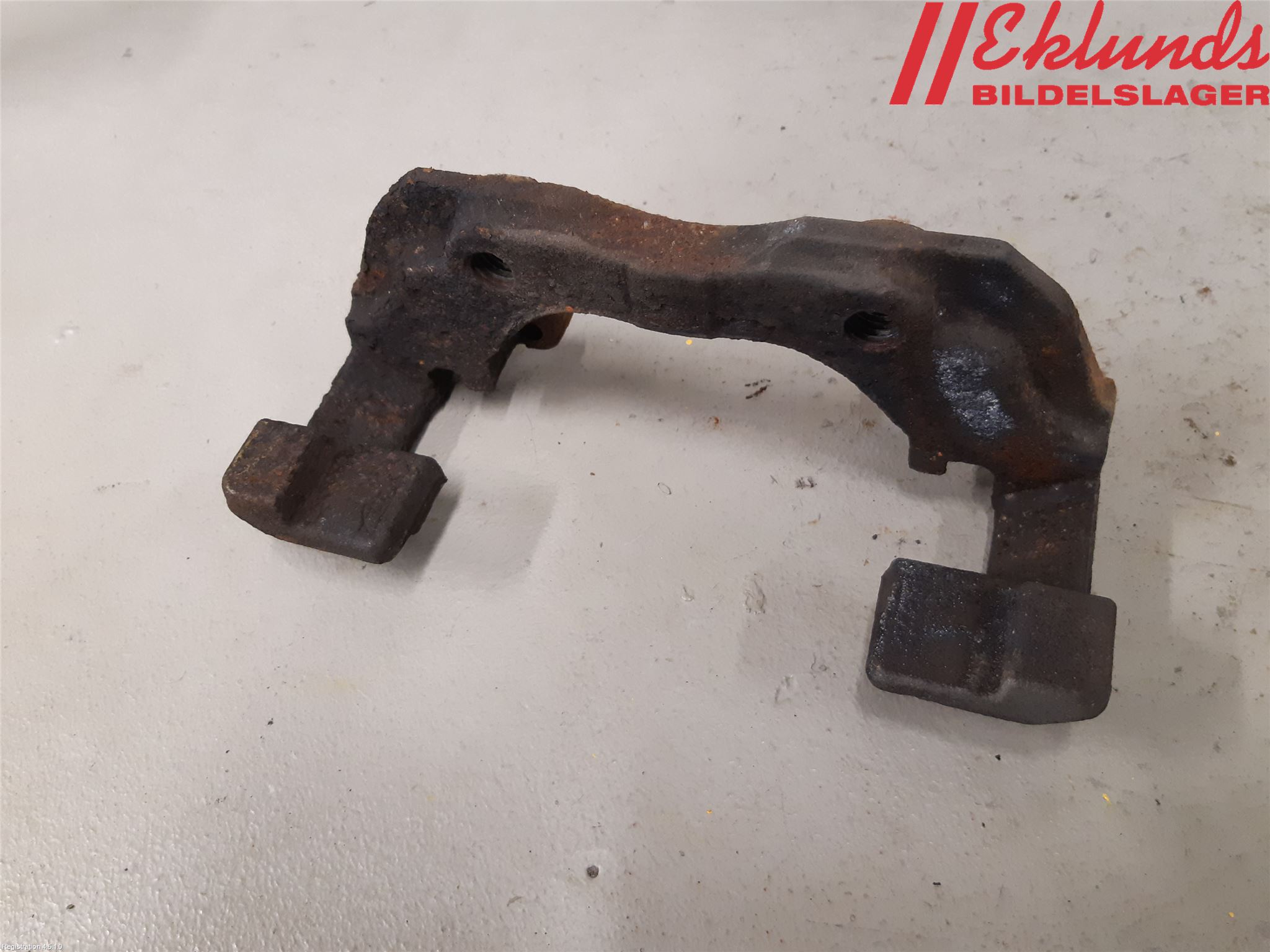 Ford FOCUS 11-14 Bromsokshållare