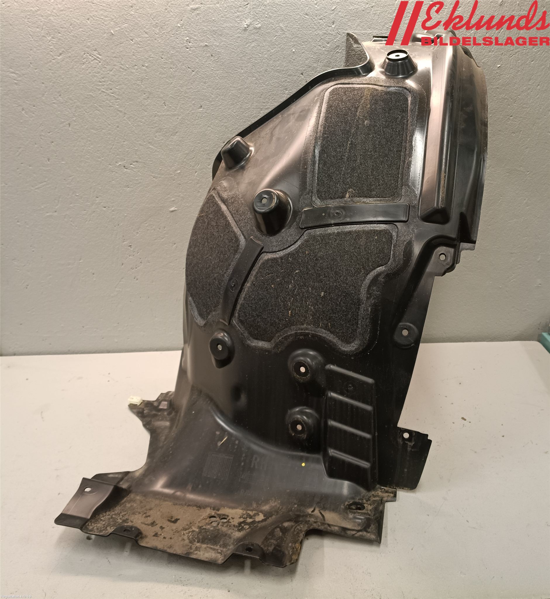 BMW 5 G30/G31/F90 17-23 Skärm Inner