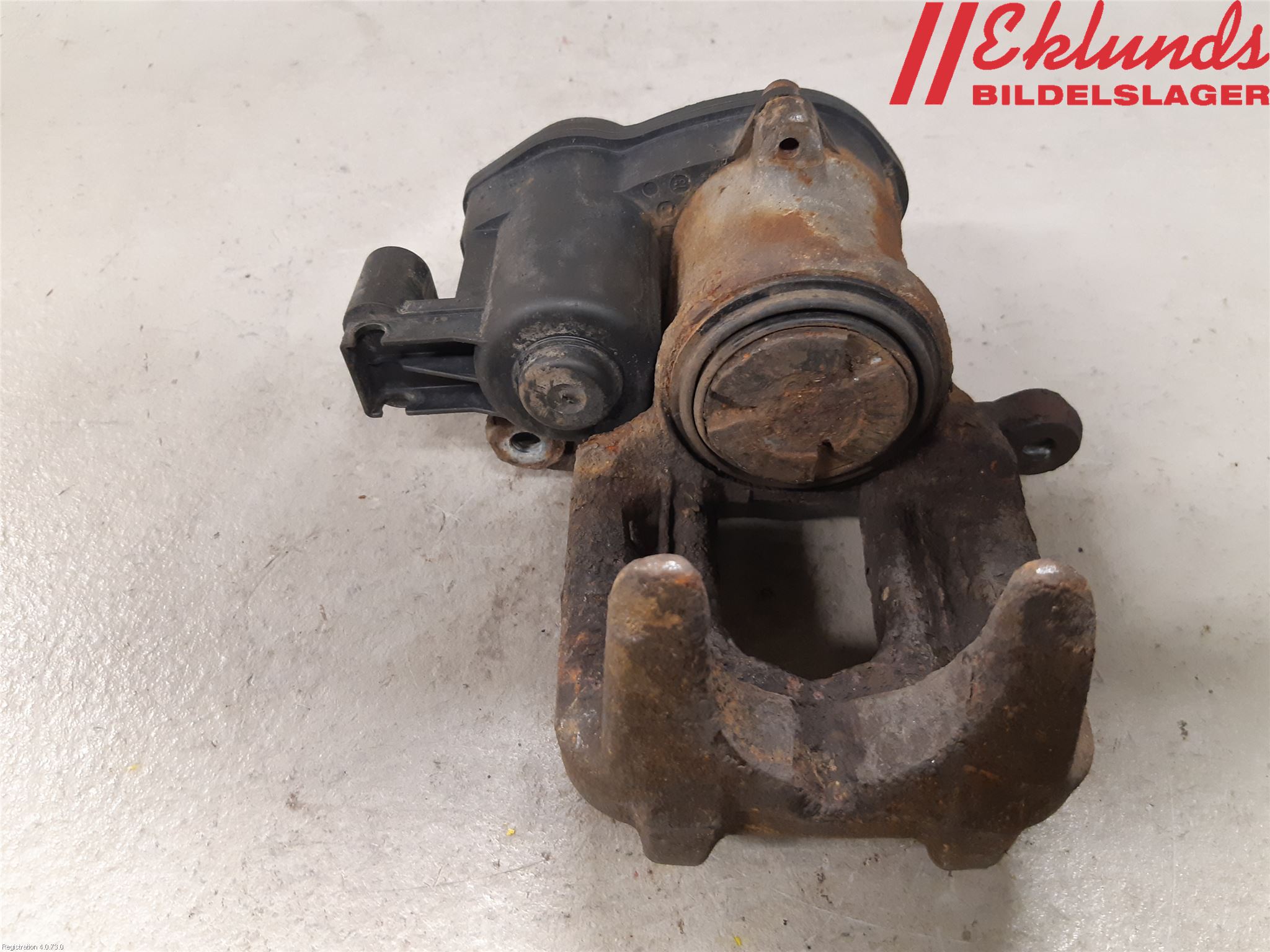 BMW 5 F10/F11/F18 09-17 Bromsok Bak Höger