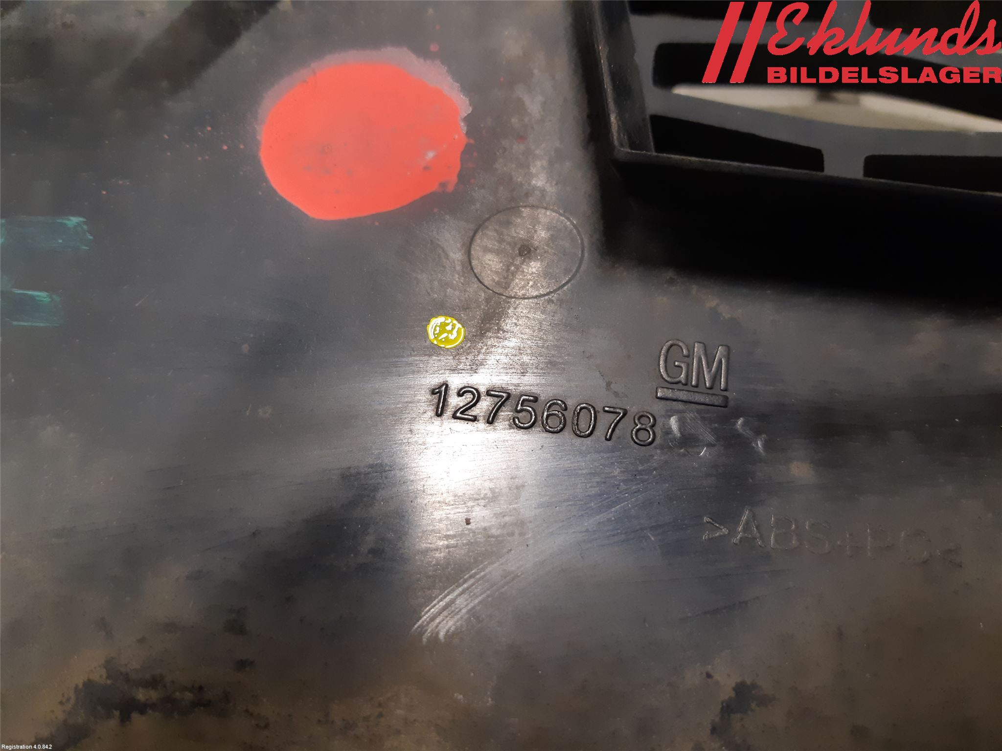 Saab 9-5     06-10 Dimljussarg Fram