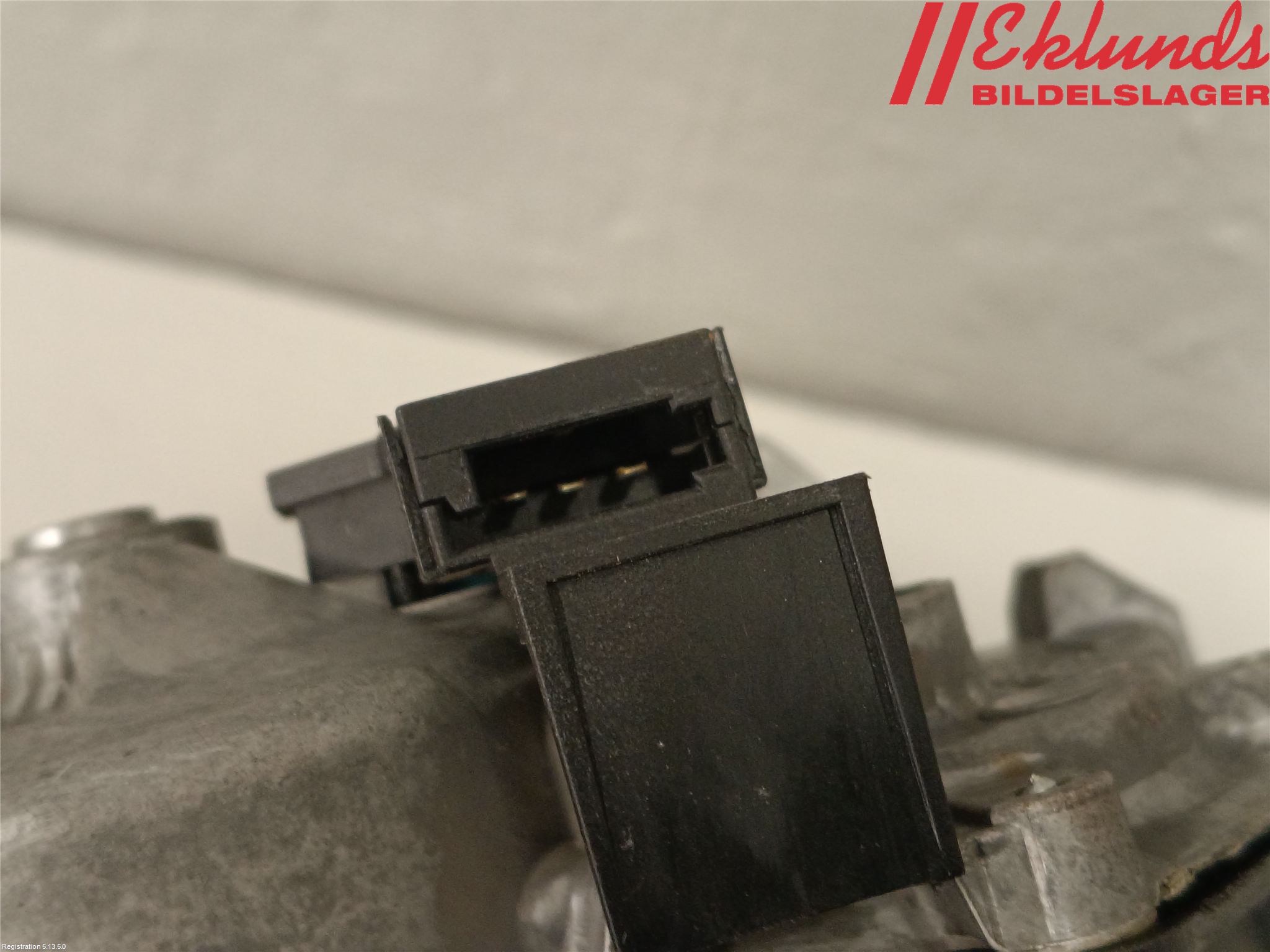 Opel CORSA D 07-14 Torkarmotor Baklucka