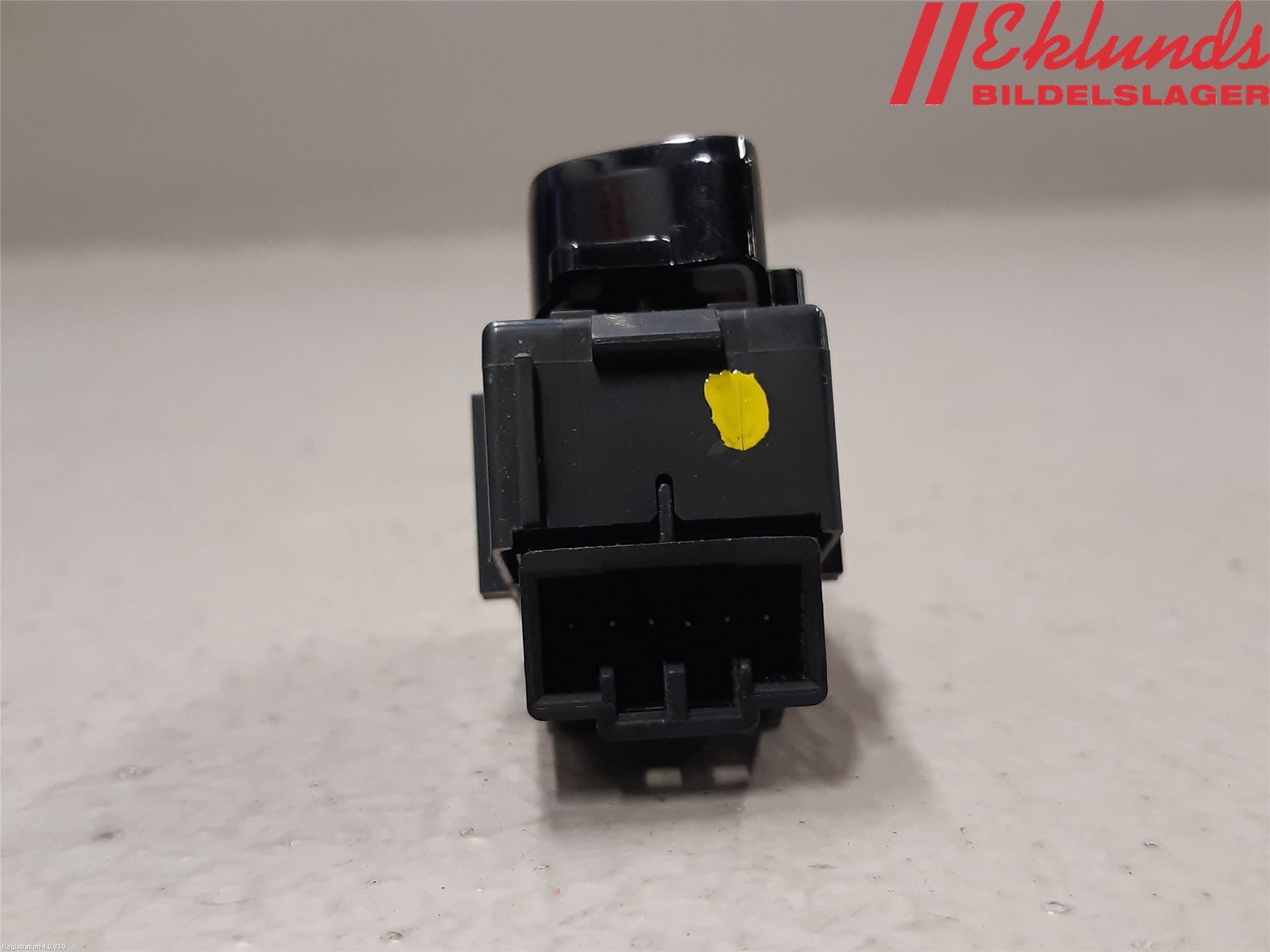 Volvo V90 17->> Strömställare Centrallås