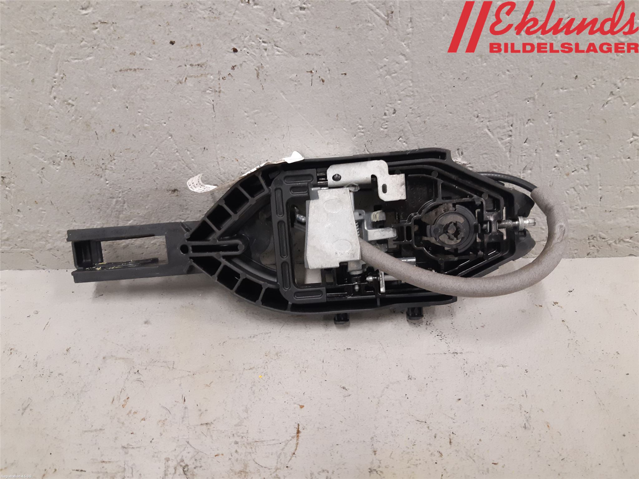 Ford FOCUS 19- Dörrhandtag Yttre Vä