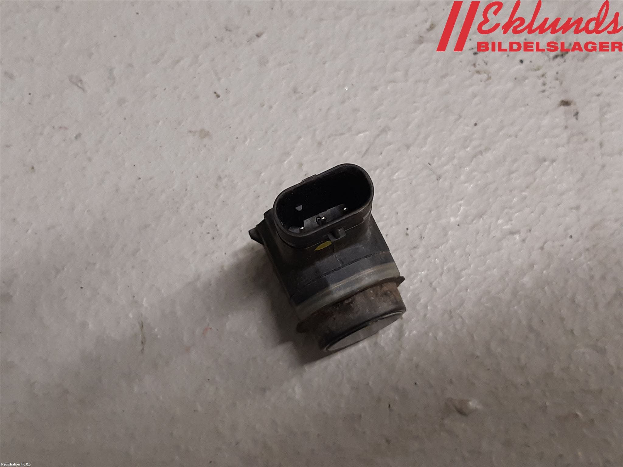 Volvo V40 CROSS COUNTRY 13-19 Parkeringshjälp Backsensor