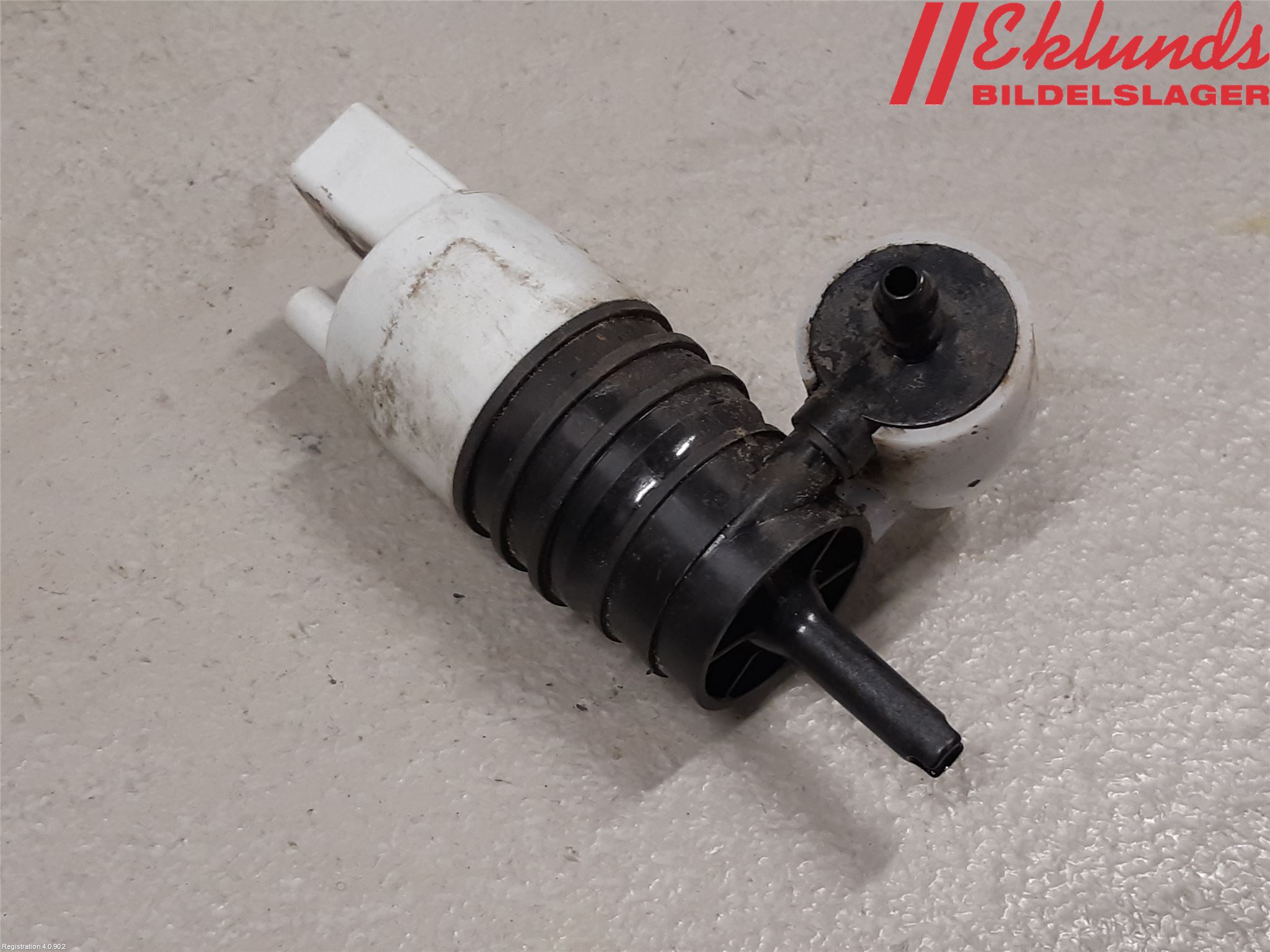 Mercedes-Benz MB E-KLASS (W213) 16-23 Spolarpump Vindruta
