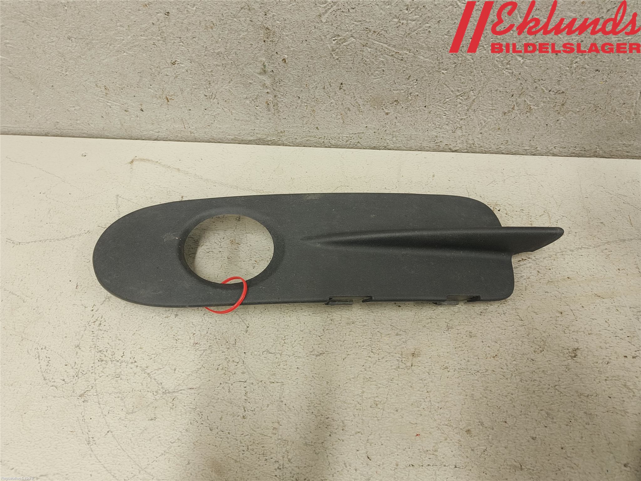 Volvo C70 06-10 Dimljussarg Fram