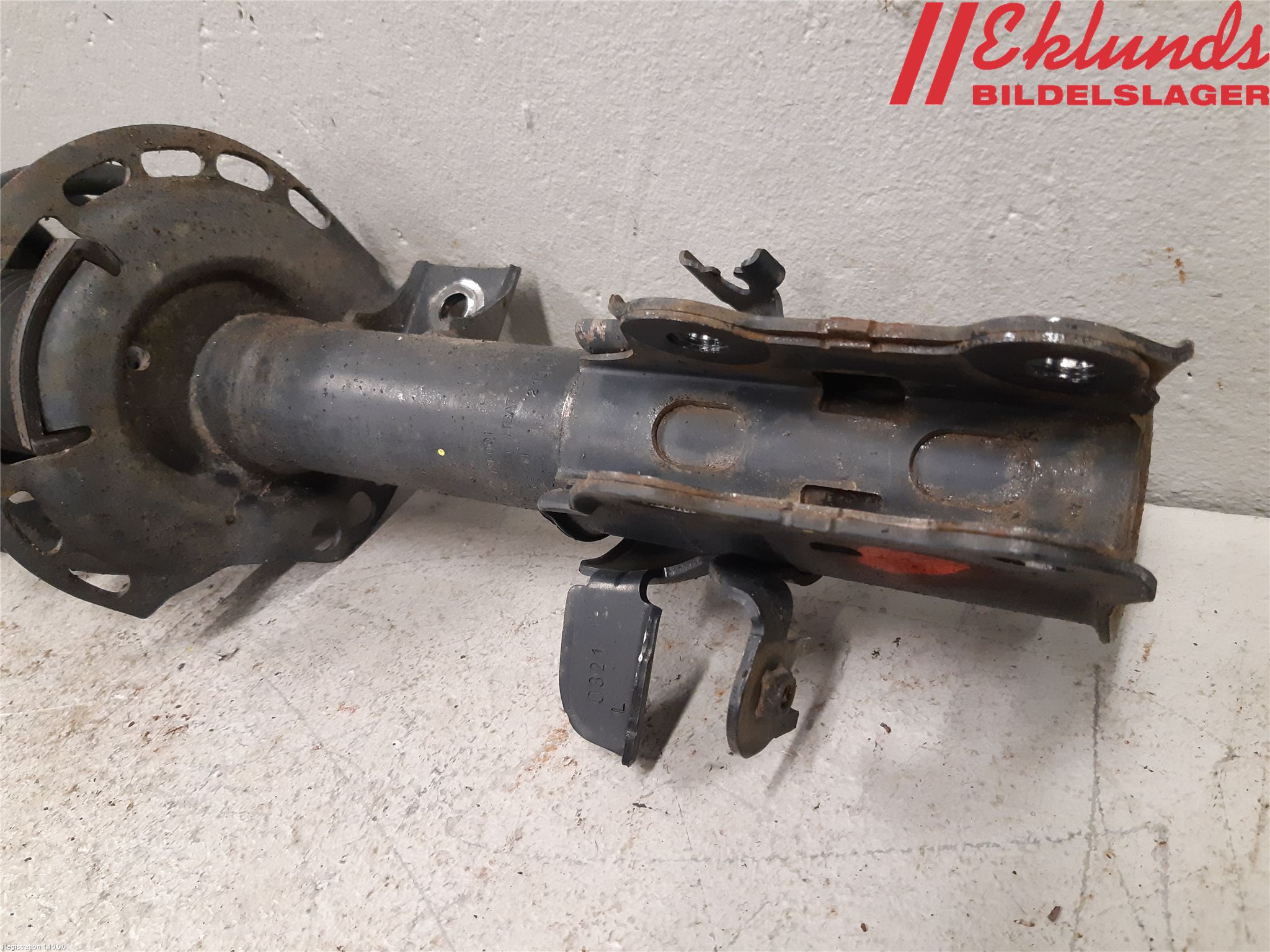 Ford FOCUS 19- Fjäderben Fram Vänster