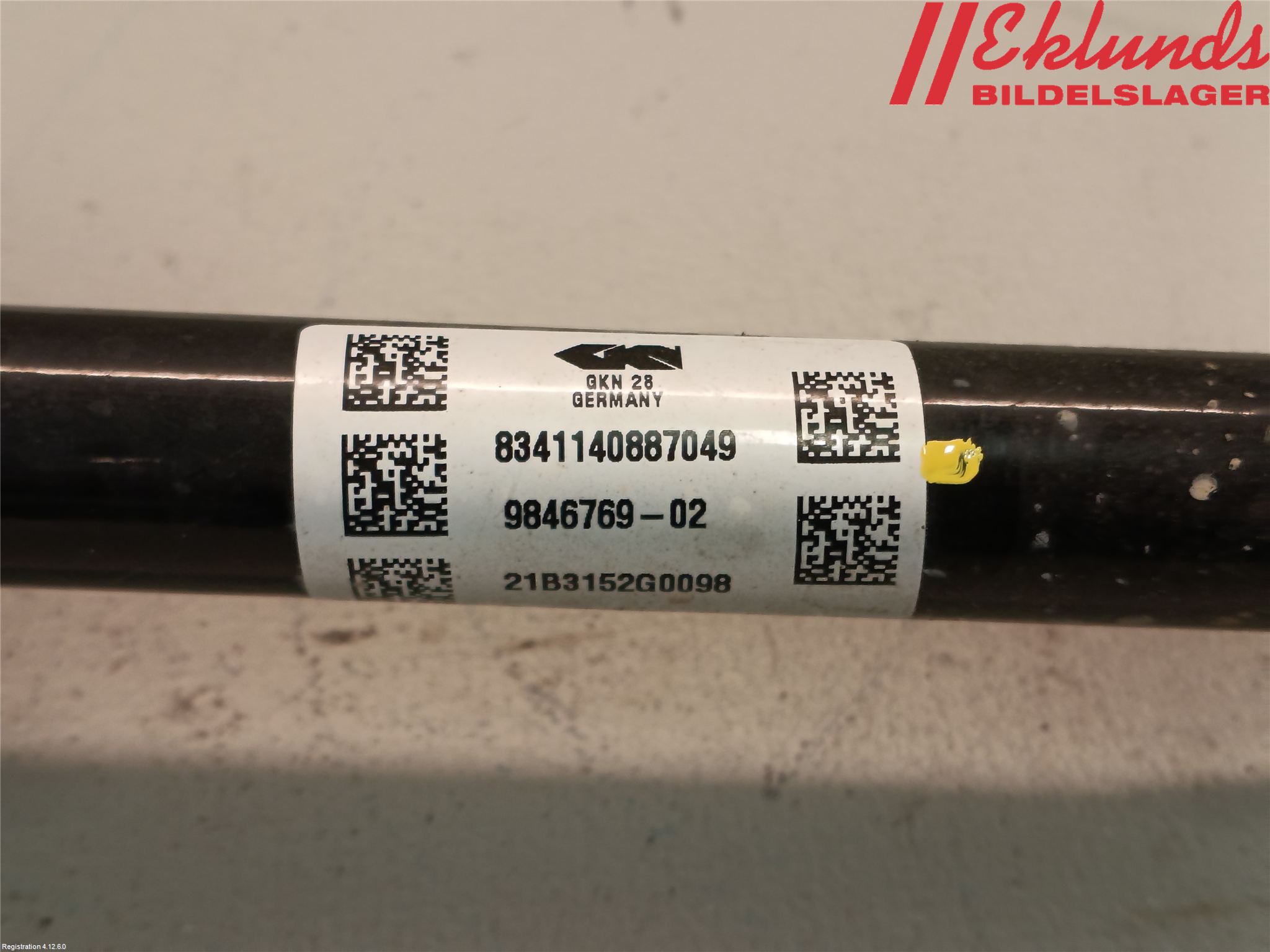 BMW 5 G30/G31/F90 17-23 Drivaxel Fram Vänster