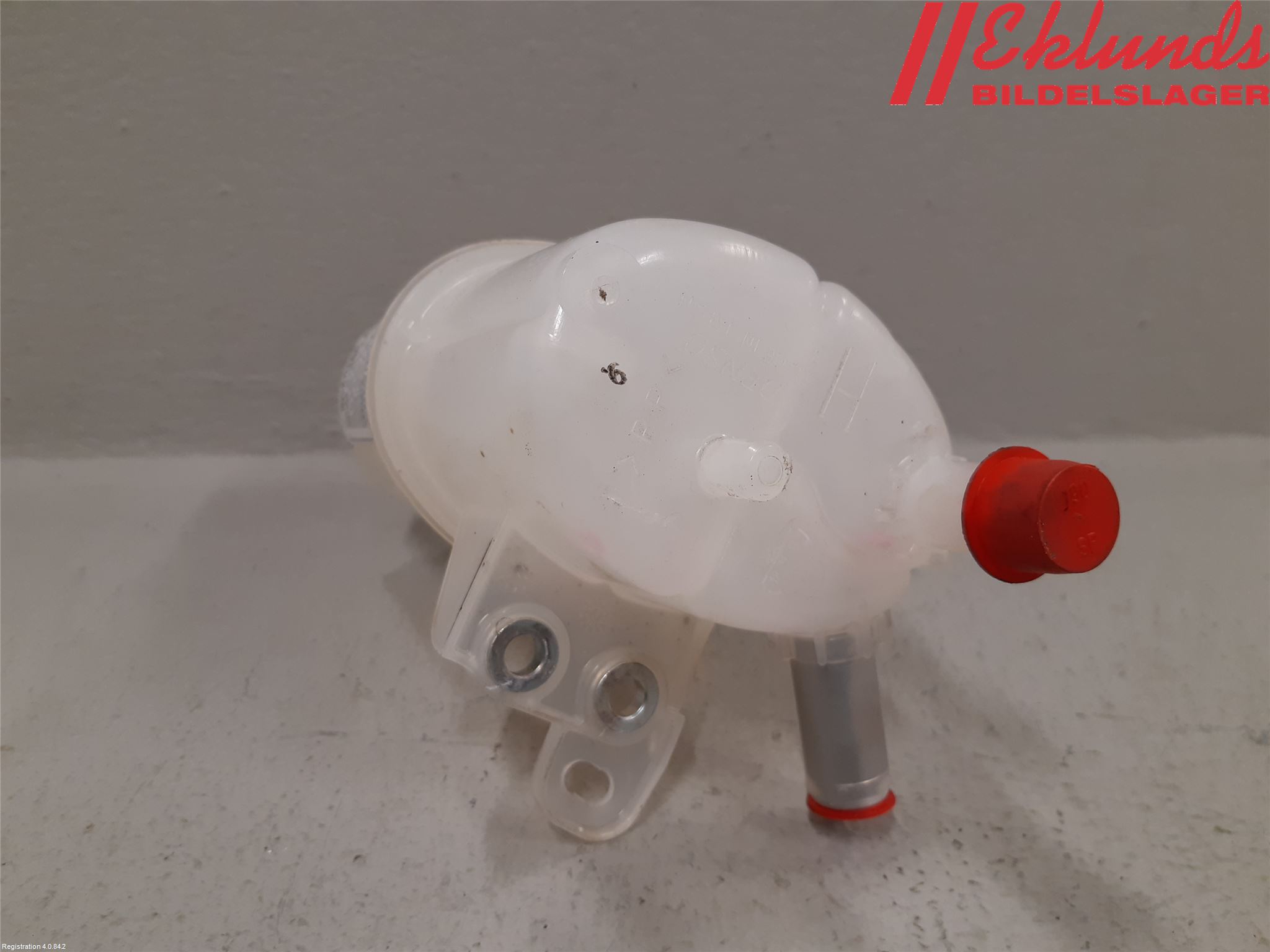 Lexus IS 250/350 14-20 Expansionstank