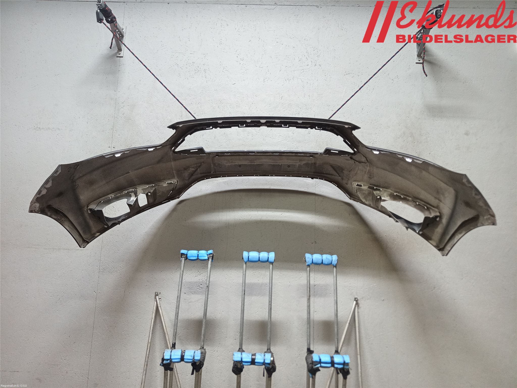 Ford FOCUS 15-18 Stötfångarbeklädnad Fram
