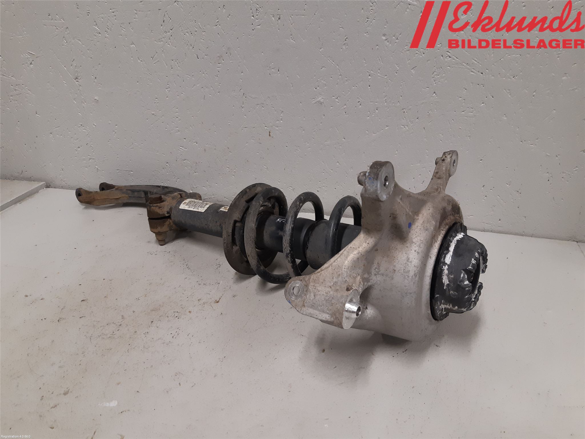 Audi A4/S4 08-11 Fjäderben Fram Vänster