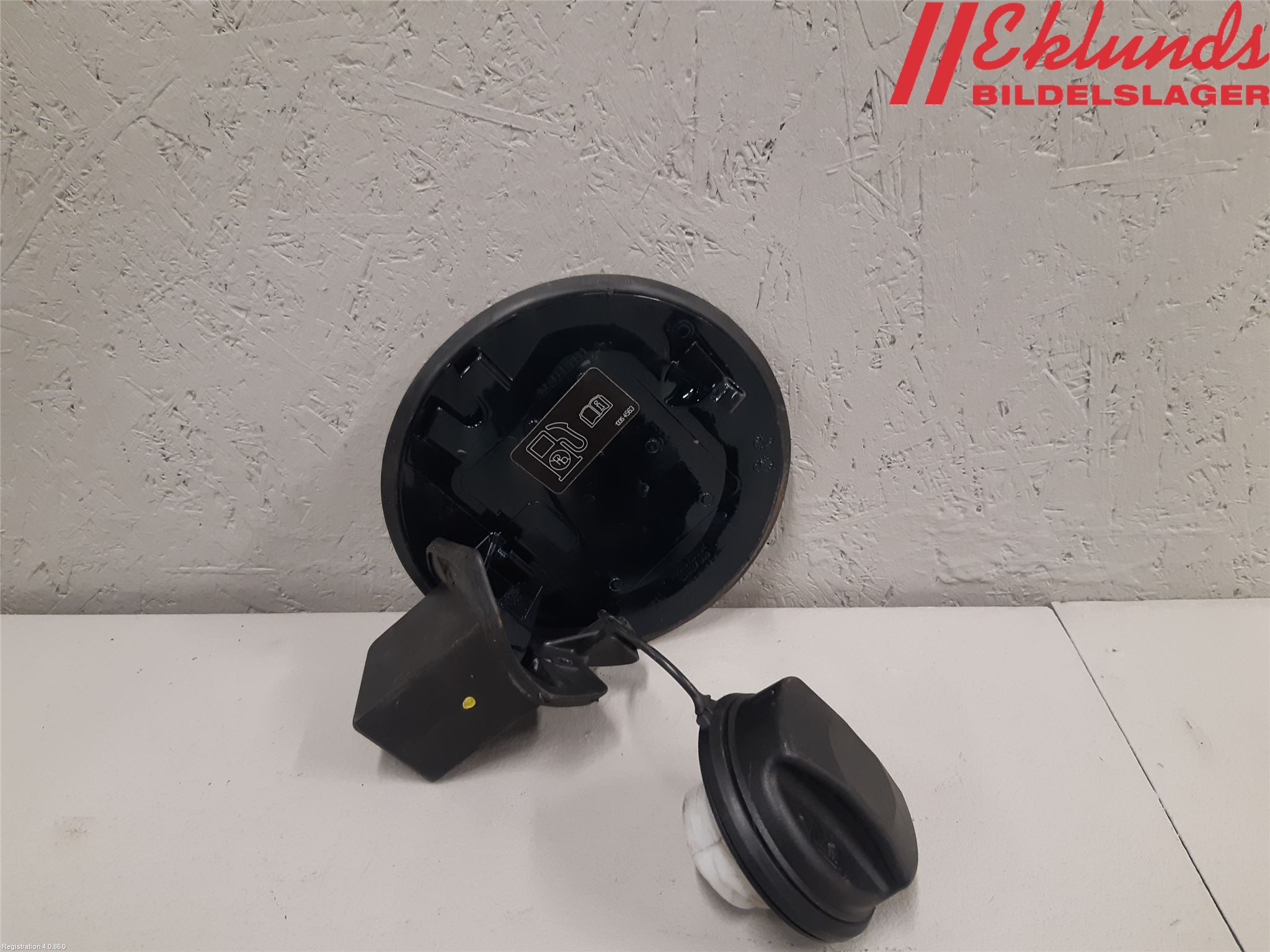 Opel CORSA E 15-19 Tanklucka