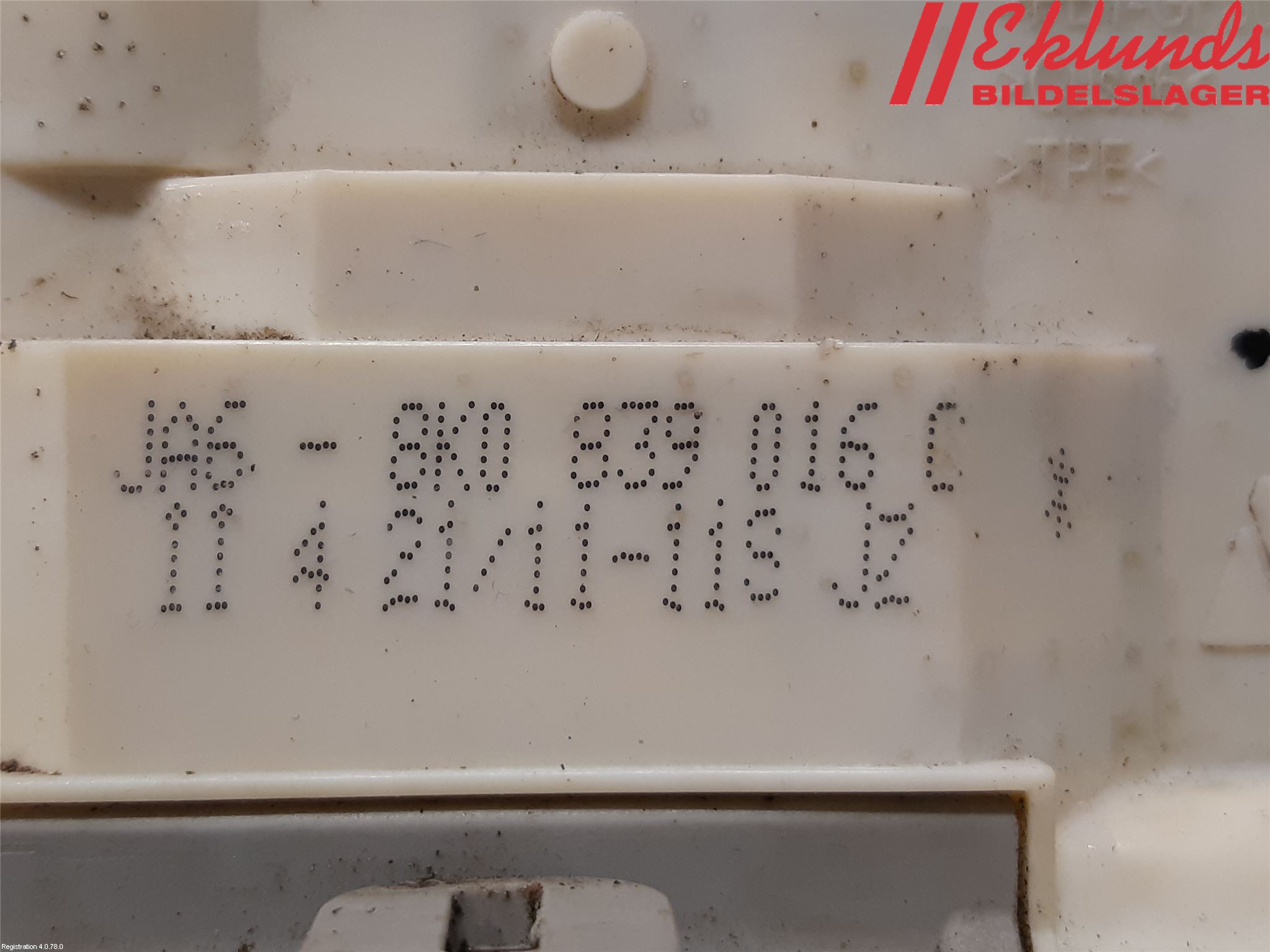 Audi A4 ALLROAD 09-16 Låskista-Dörrlås