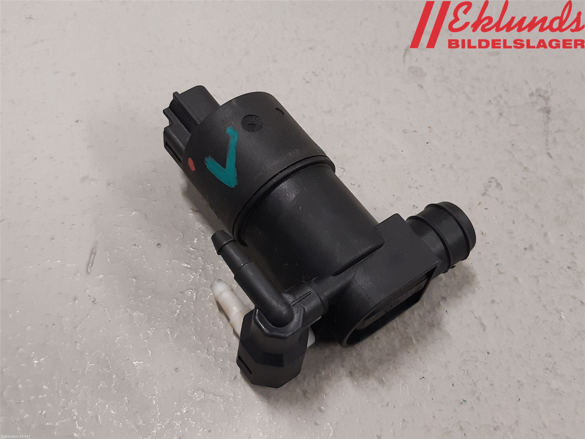 Toyota C-HR 16-23 Spolarpump Vindruta