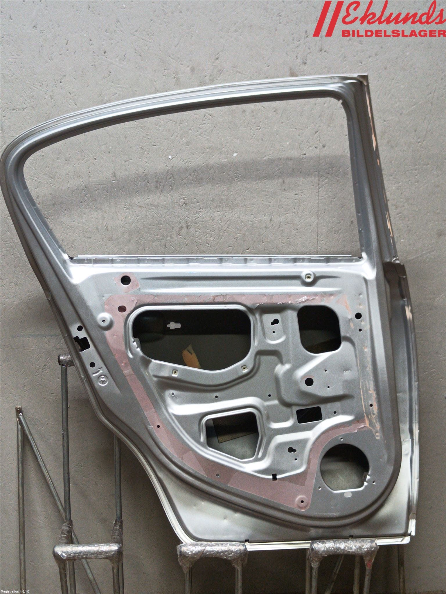 Opel CORSA D 07-14 Dörr Bak Vänster