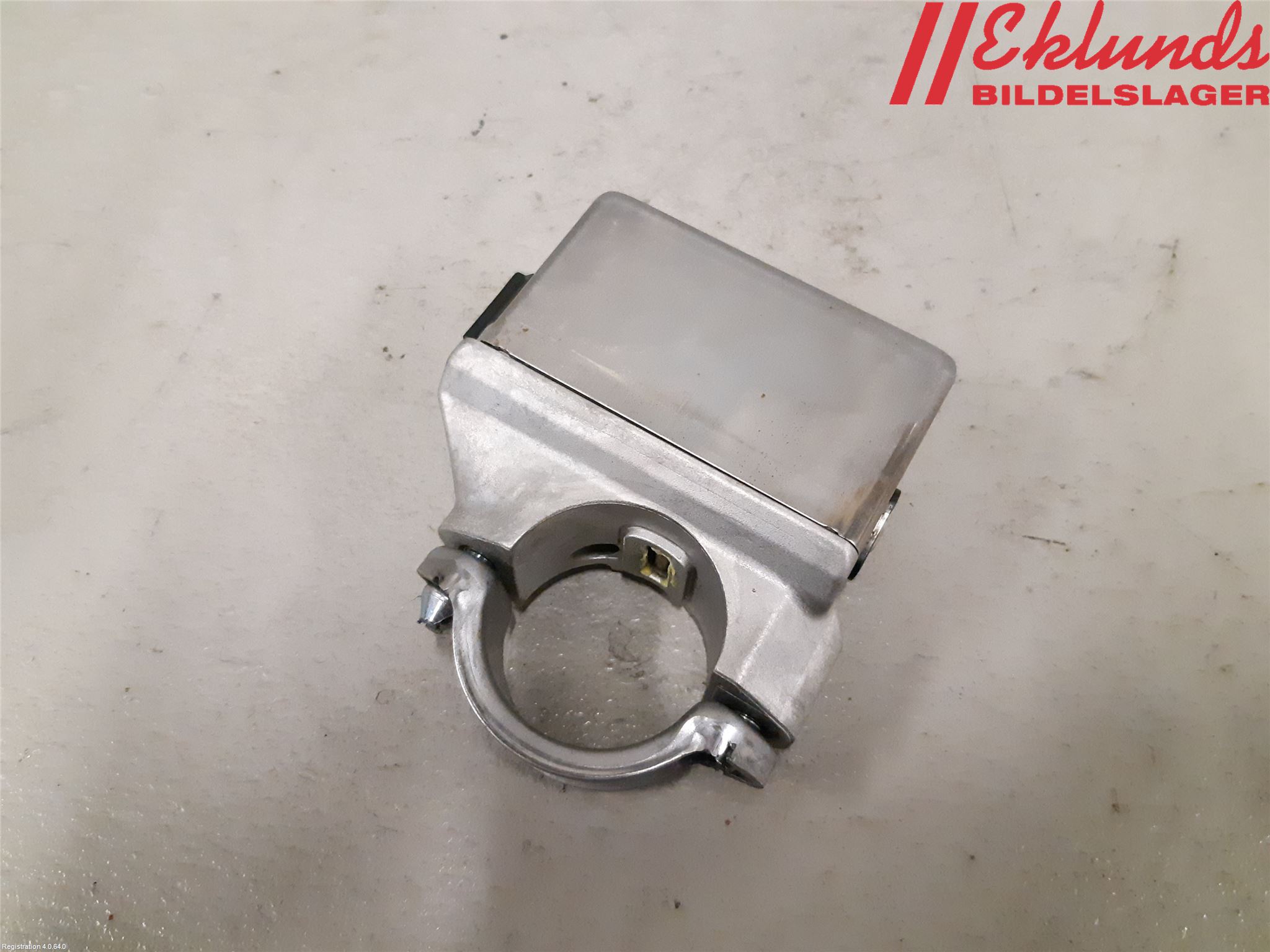 Lexus UX/300e 19- Rattlås-Tändlås Elektrisk