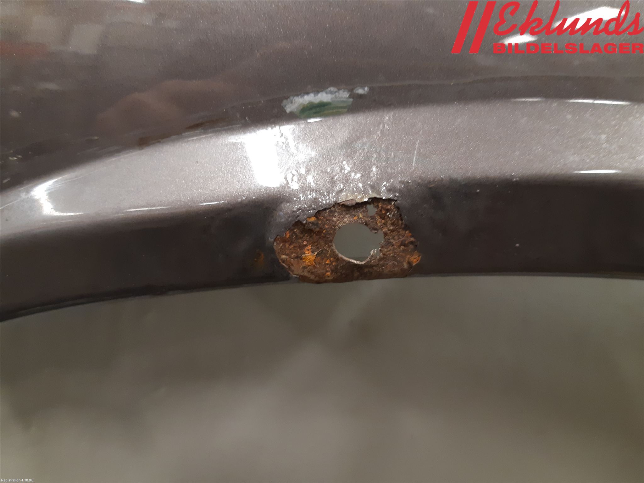 Volvo XC70 05-07 Skärm Fram Vänster