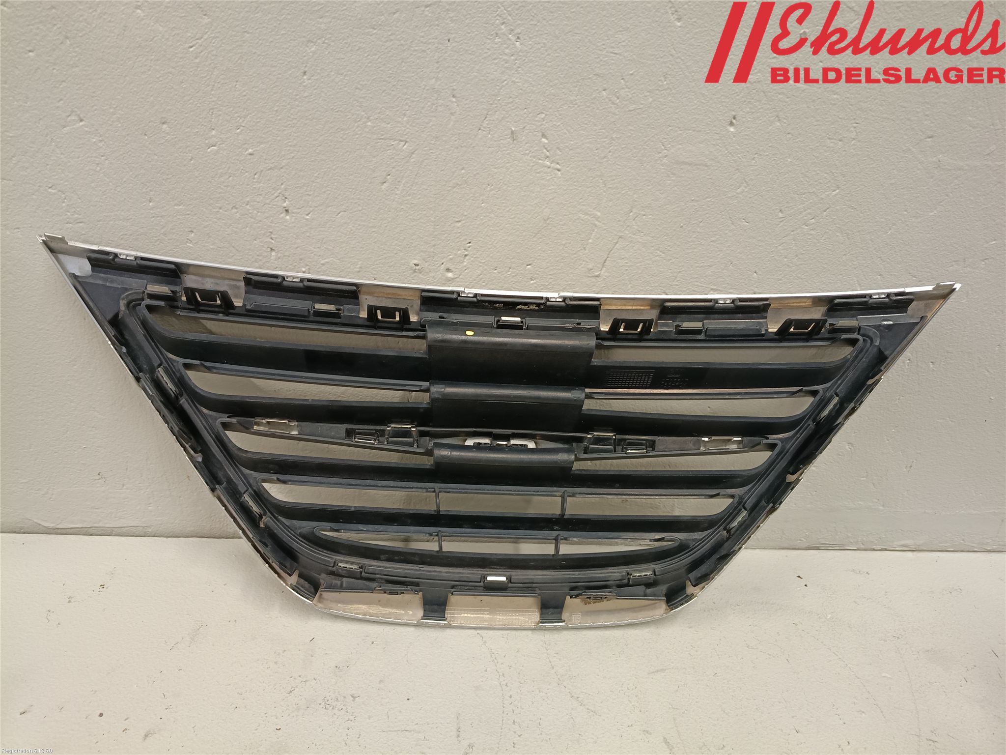 Saab 9-3 VER2/VER3 08-15 Grilldel Mitt