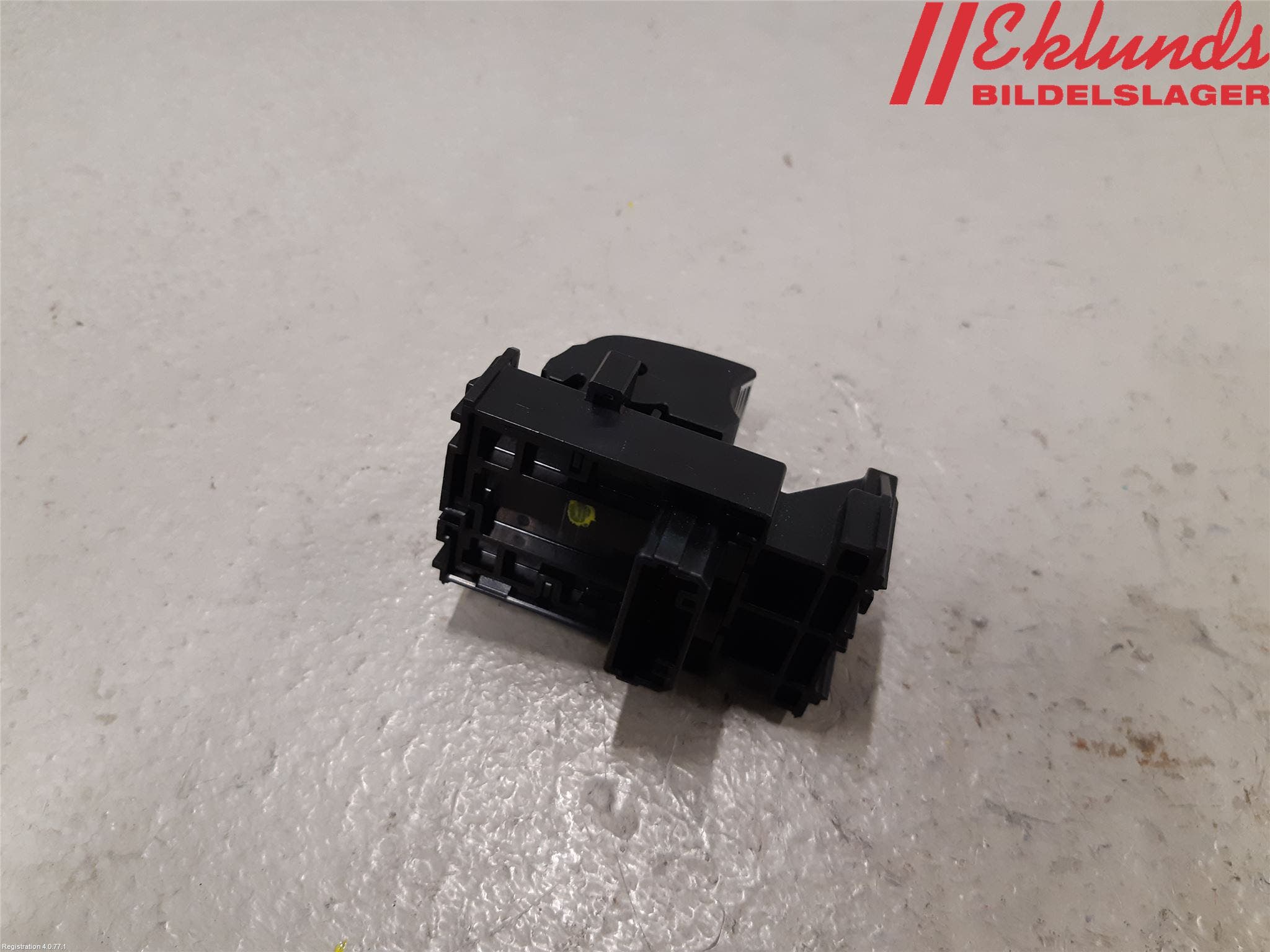 Toyota RAV4 19- Strömställare Elhiss