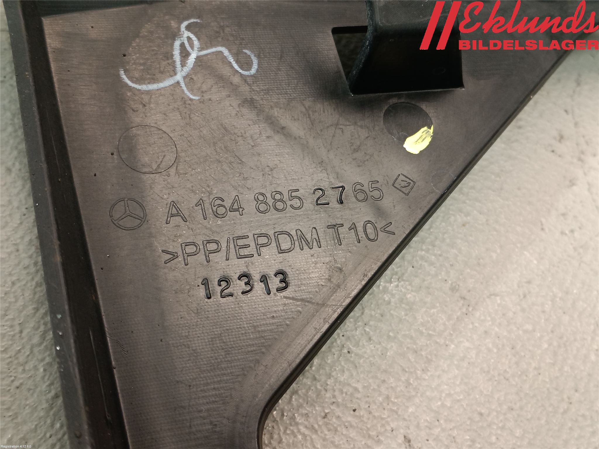 Mercedes-Benz MB ML (W164) 05-11 Stötfångarfäste Bak Vä