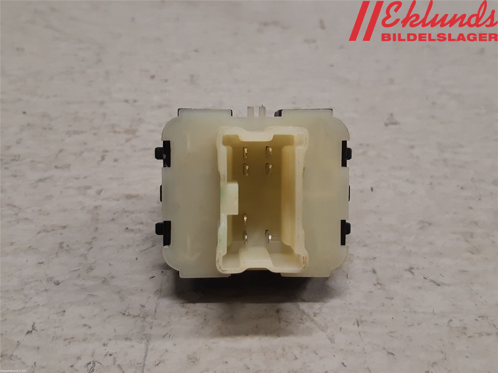 Renault TRAFIC/E-TECH 15- Strömställare Elhiss