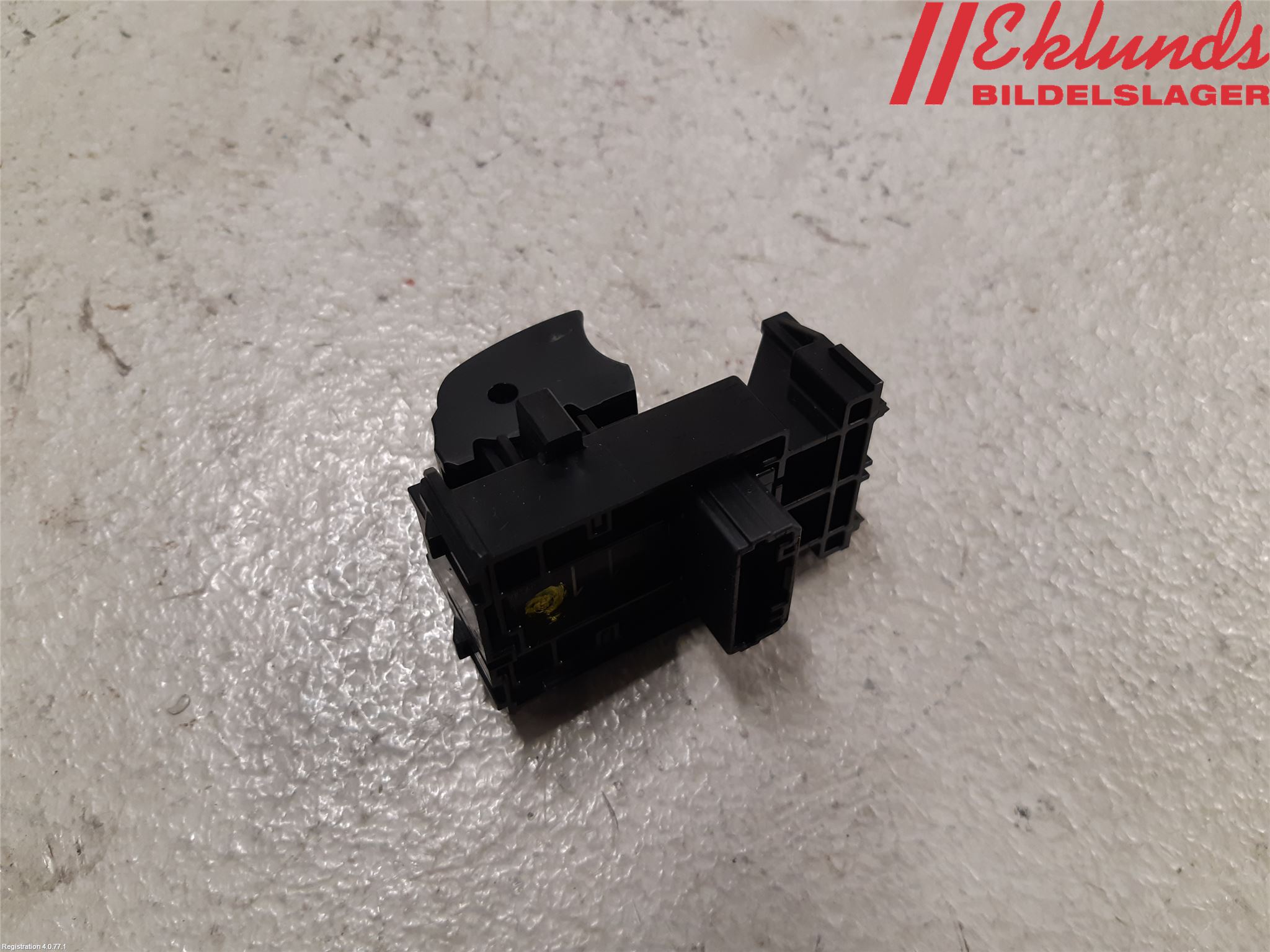 Toyota COROLLA 19- Strömställare Elhiss