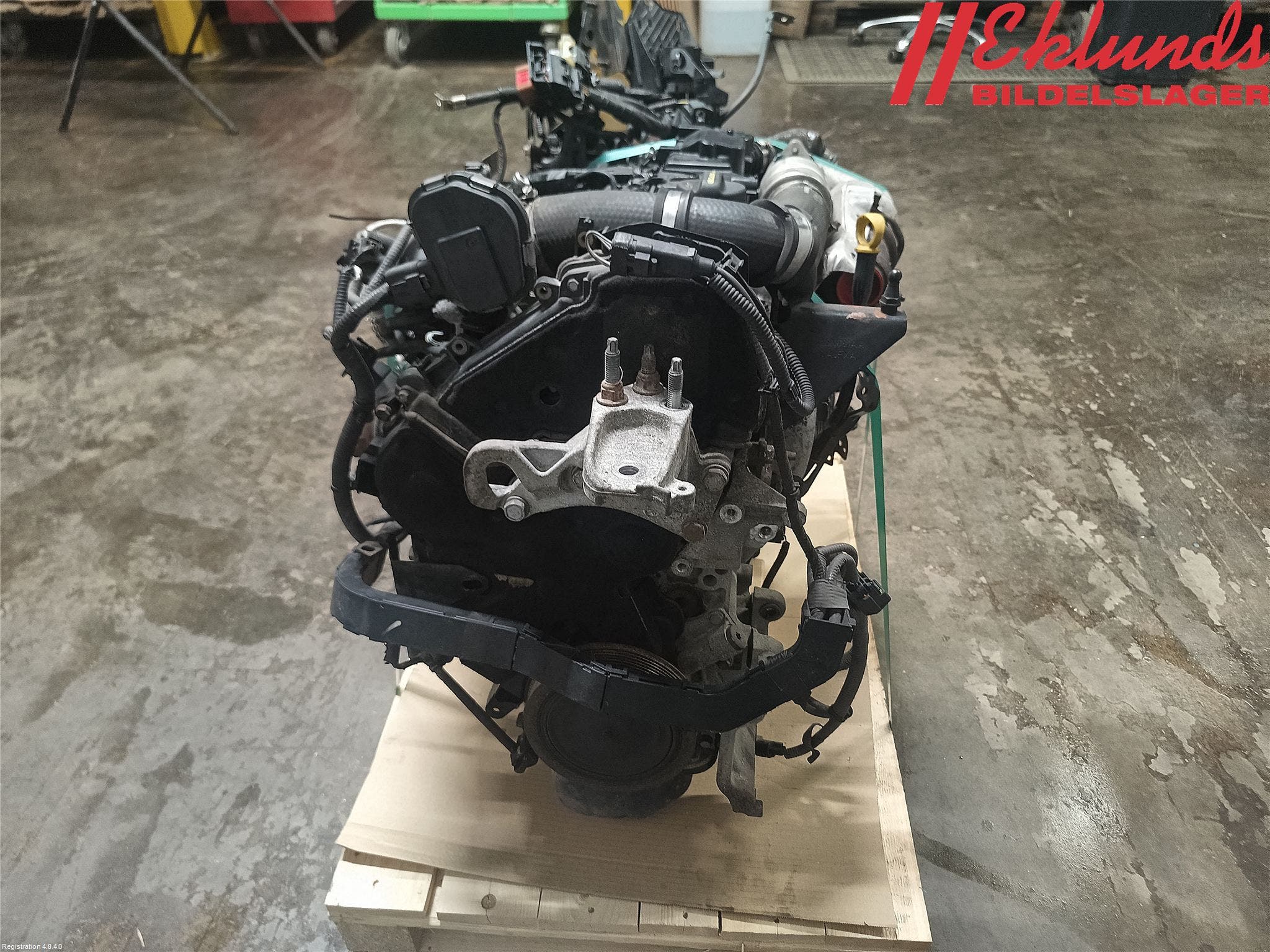 Ford FIESTA 09-12 Motor Bensin