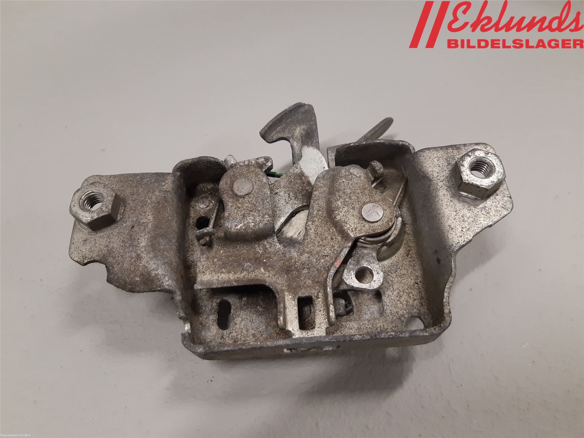 Renault CLIO III  09-12 Huvlås