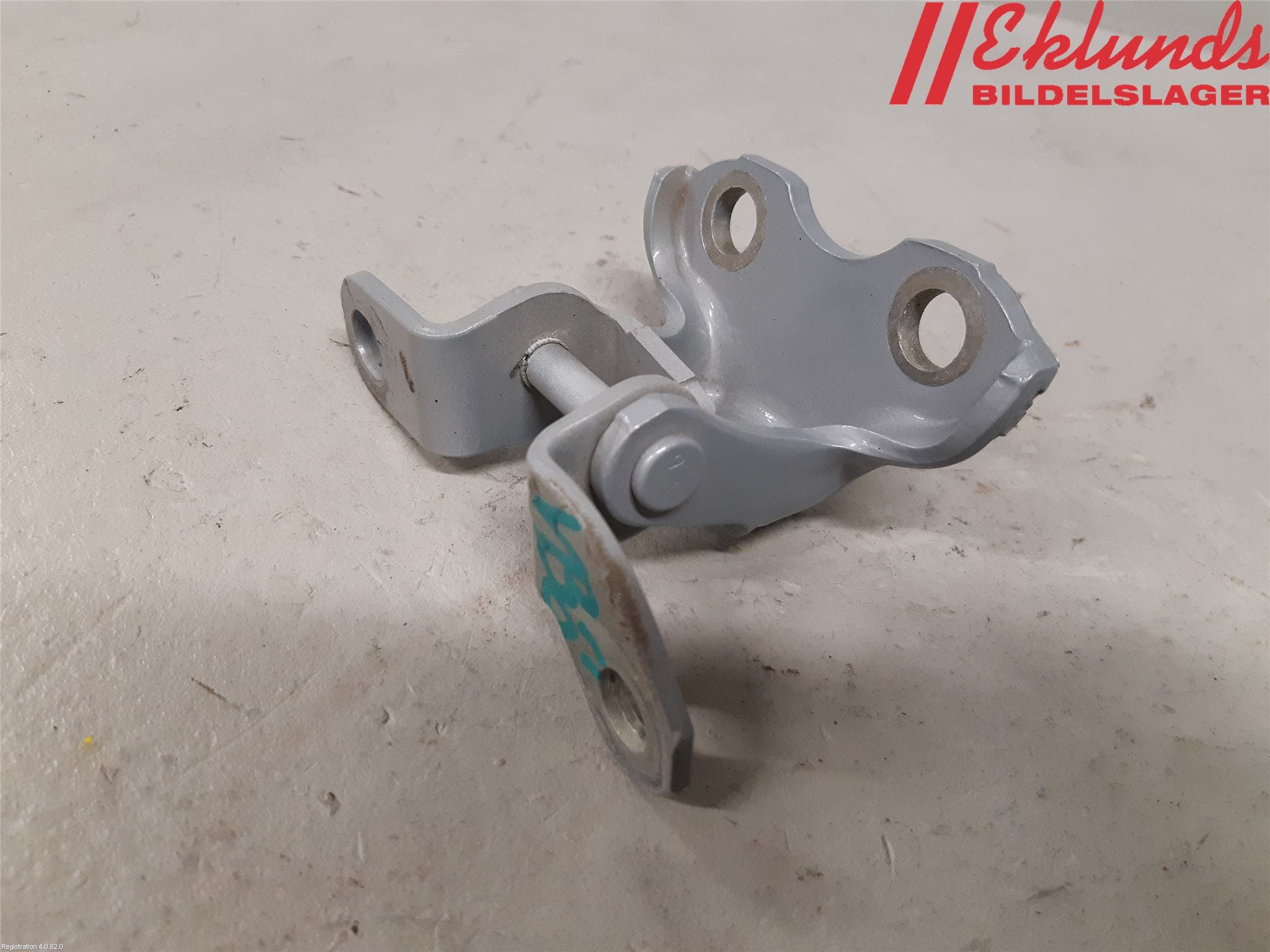 Toyota YARIS XP130 15-20 Dörrgångjärn