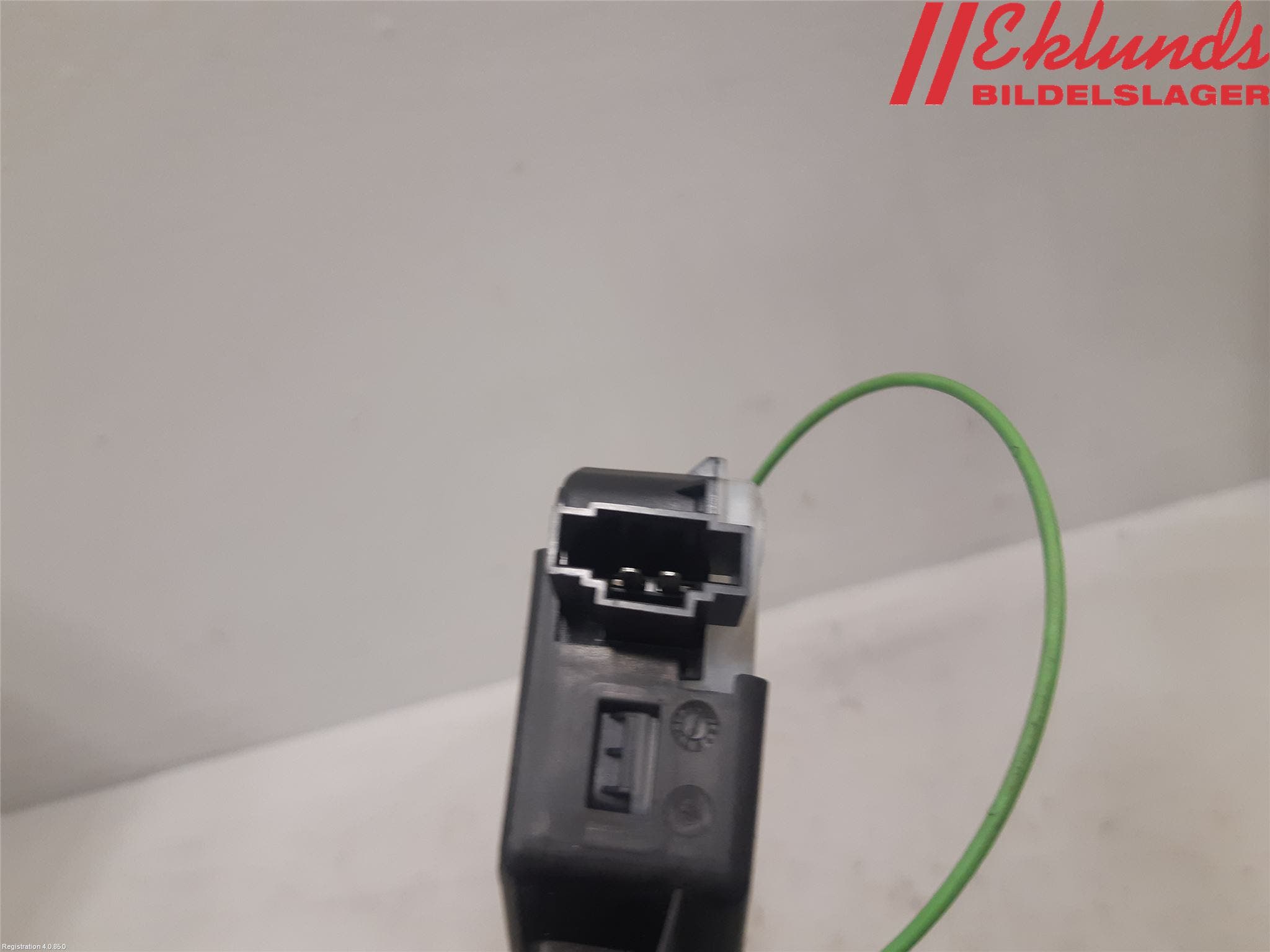 Volvo S60 14-18 Centrallåsmot Tanklucka